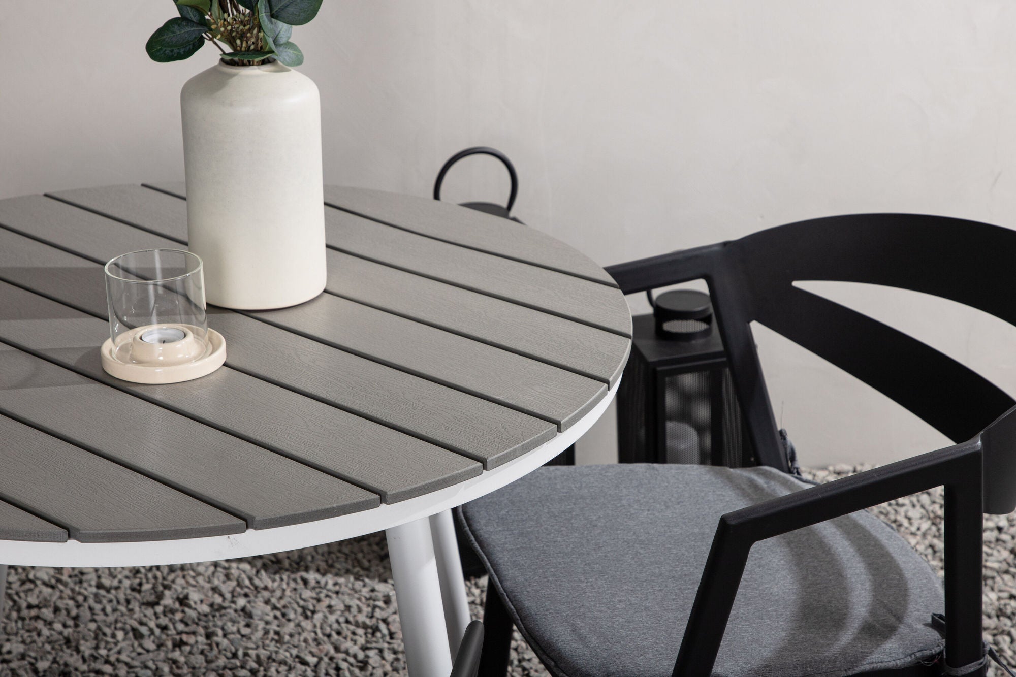 Venture Home Break - spisebord rund- White / Grey - Alu / Aintwood - 90ø _1+ Slit - Spisebordsstol inc Cushion- Black /Grey - Aluminium - _2