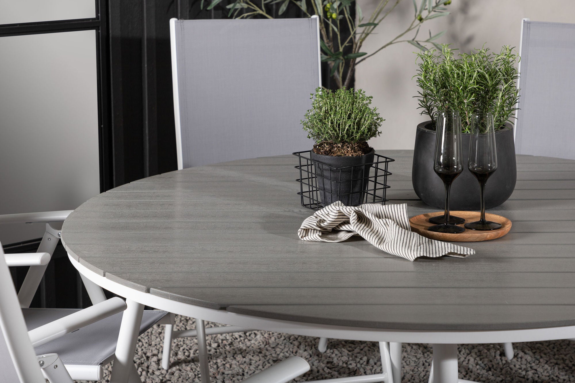 Venture Home Break - spisebord rund- White / Grey - Alu / Aintwood - 150ø _1+ Break 5:pos stol - White/Grey _6