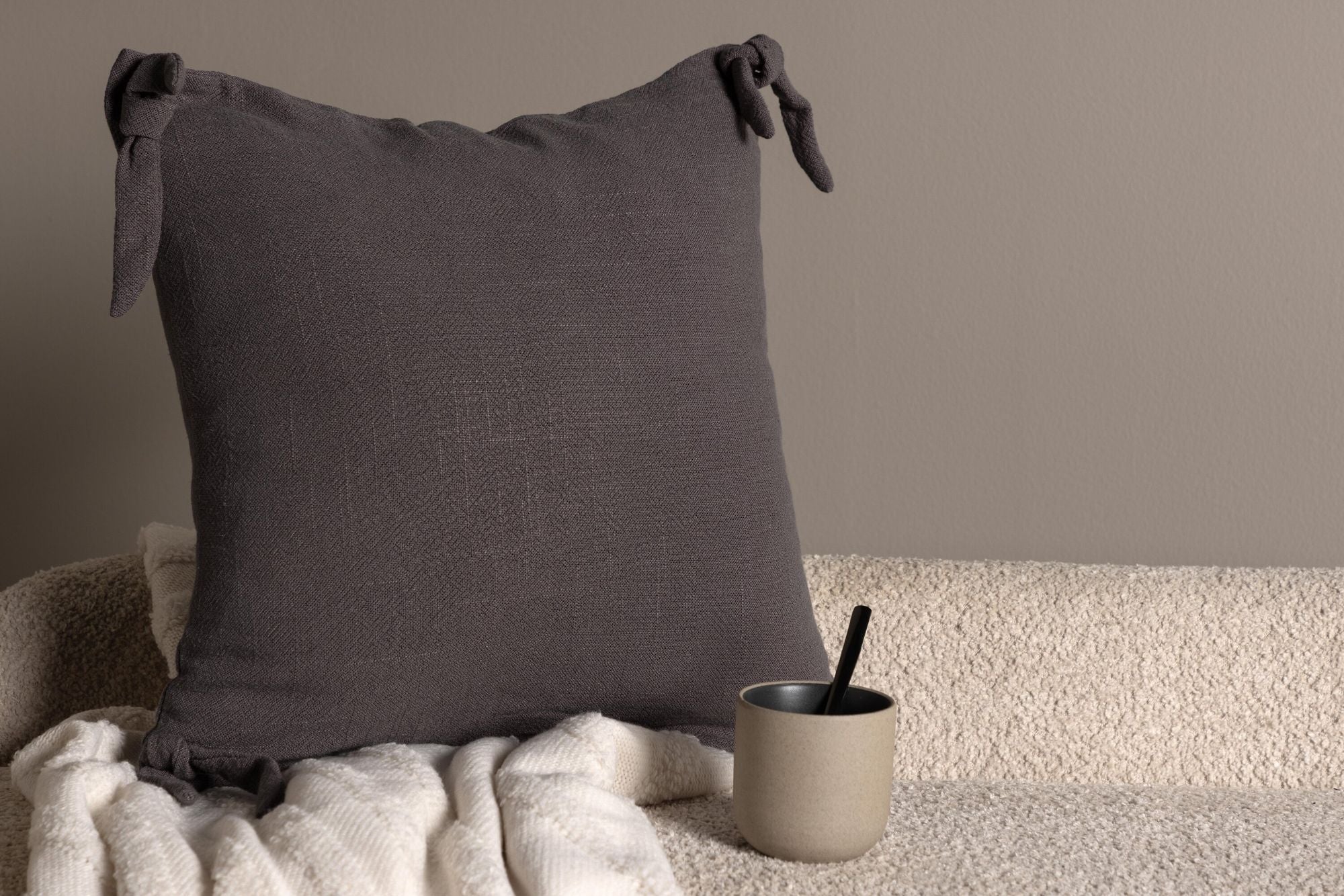 Venture Home Nora Cushion Cover Linen Viscouse - Dark Grey 40x40