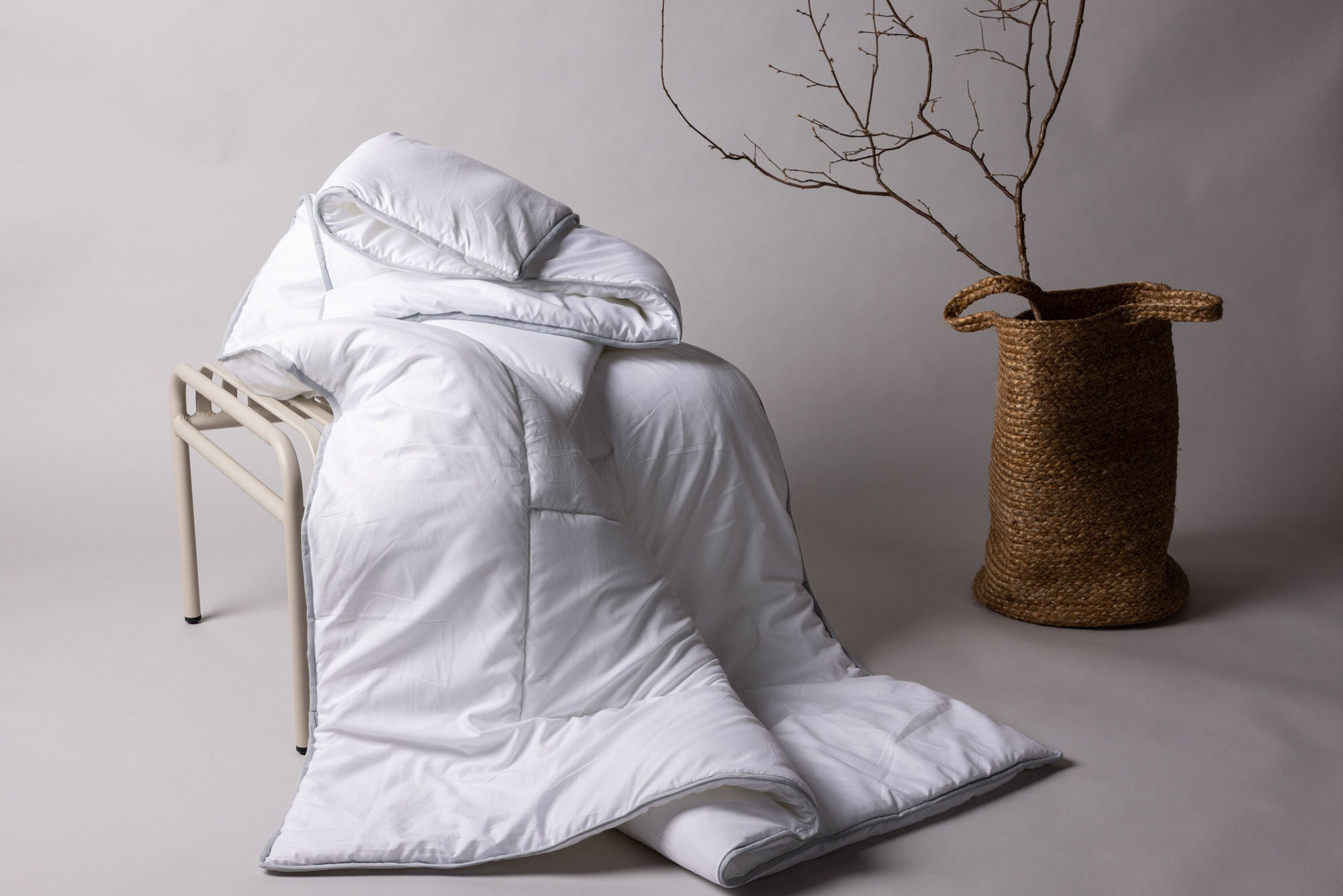Venture Home Alice Duvet 90gsm Microfiber Fabric - White / 200x150
