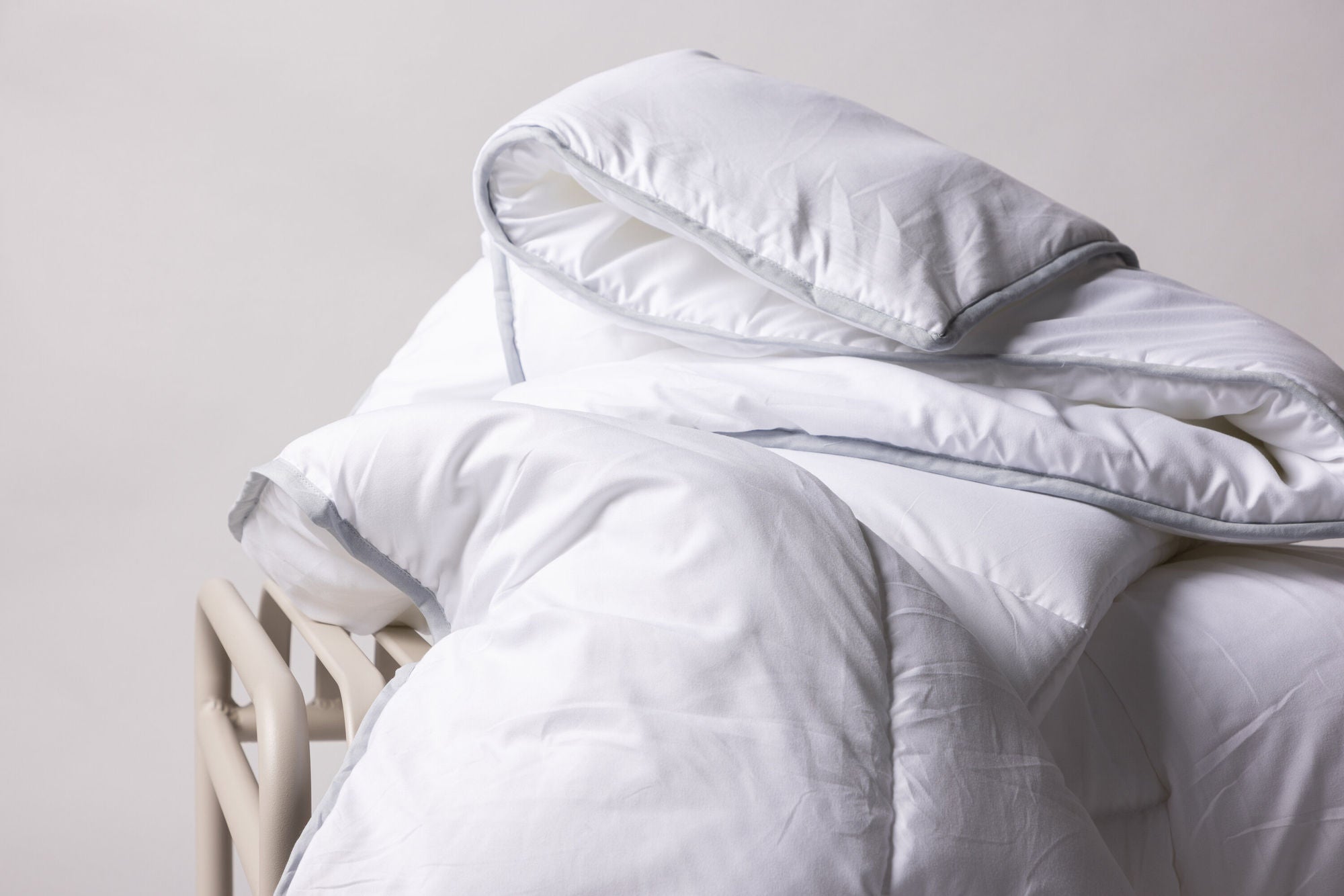 Venture Home Alice Duvet 90gsm Microfiber Fabric - White / 200x150