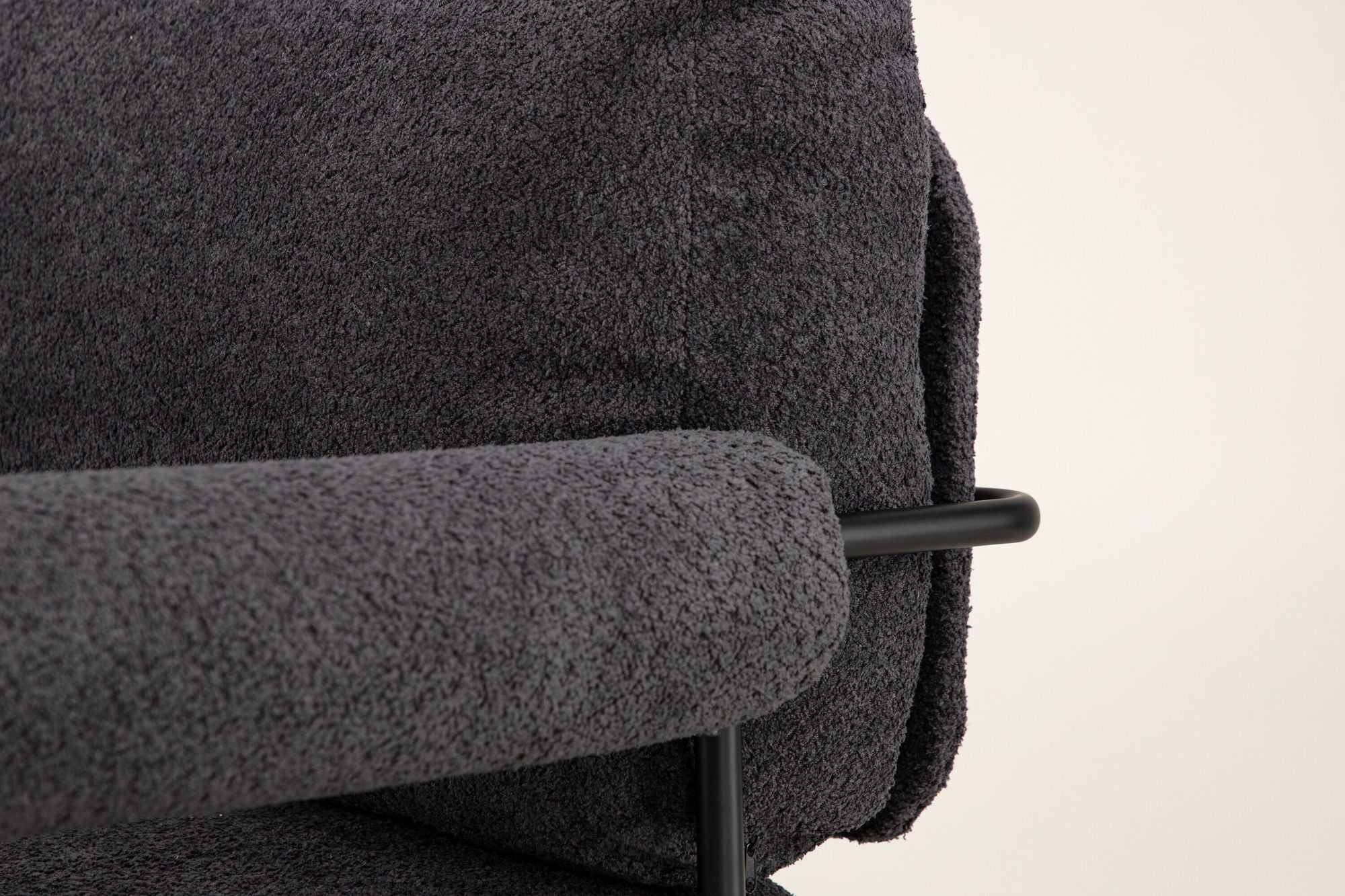 Vind Tillberga x Josefin Lustig - Arm stol - Dark Grey Boucle