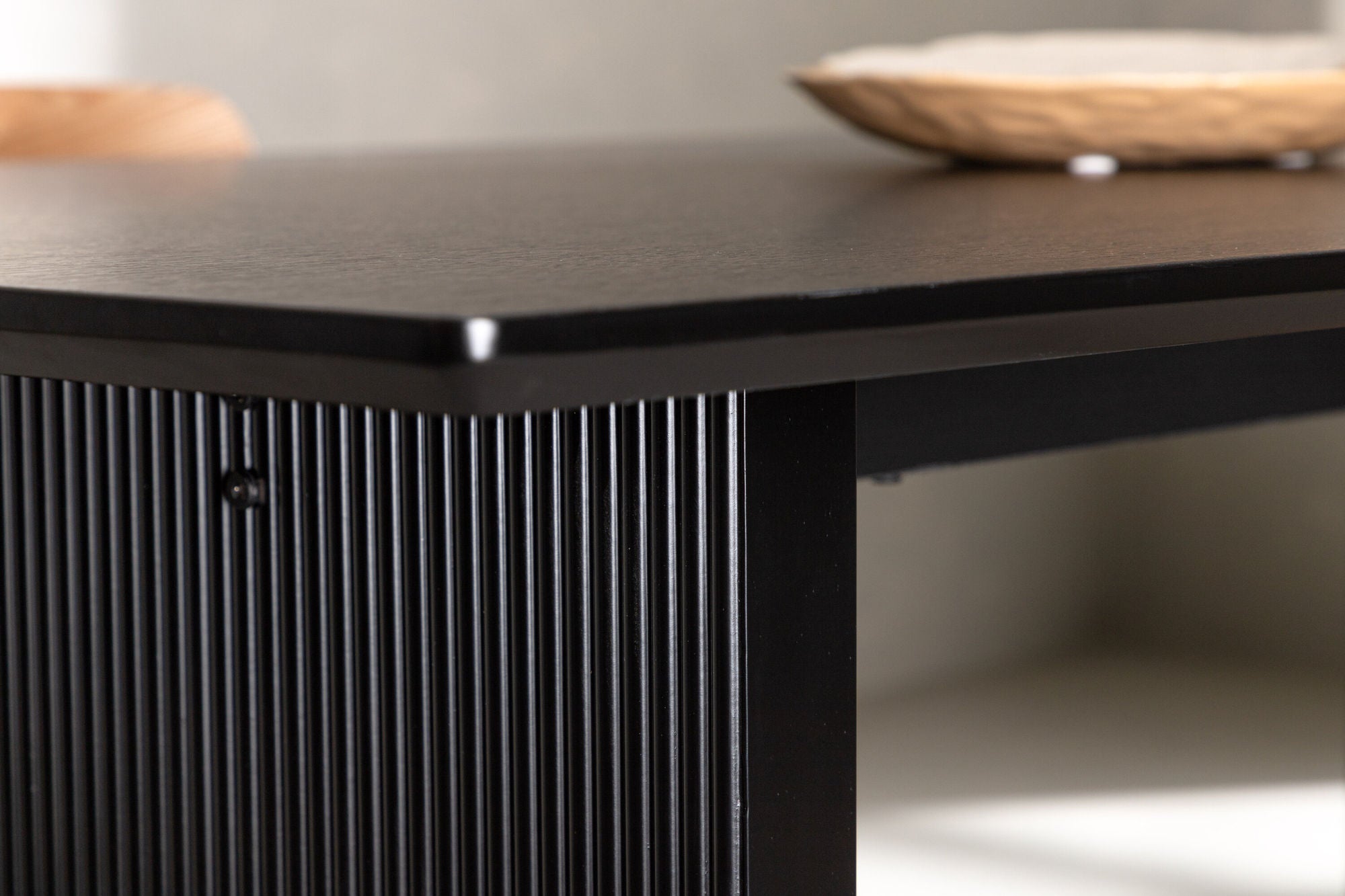 Venture Home Vail spisebord - Black / Smoked Black MDF