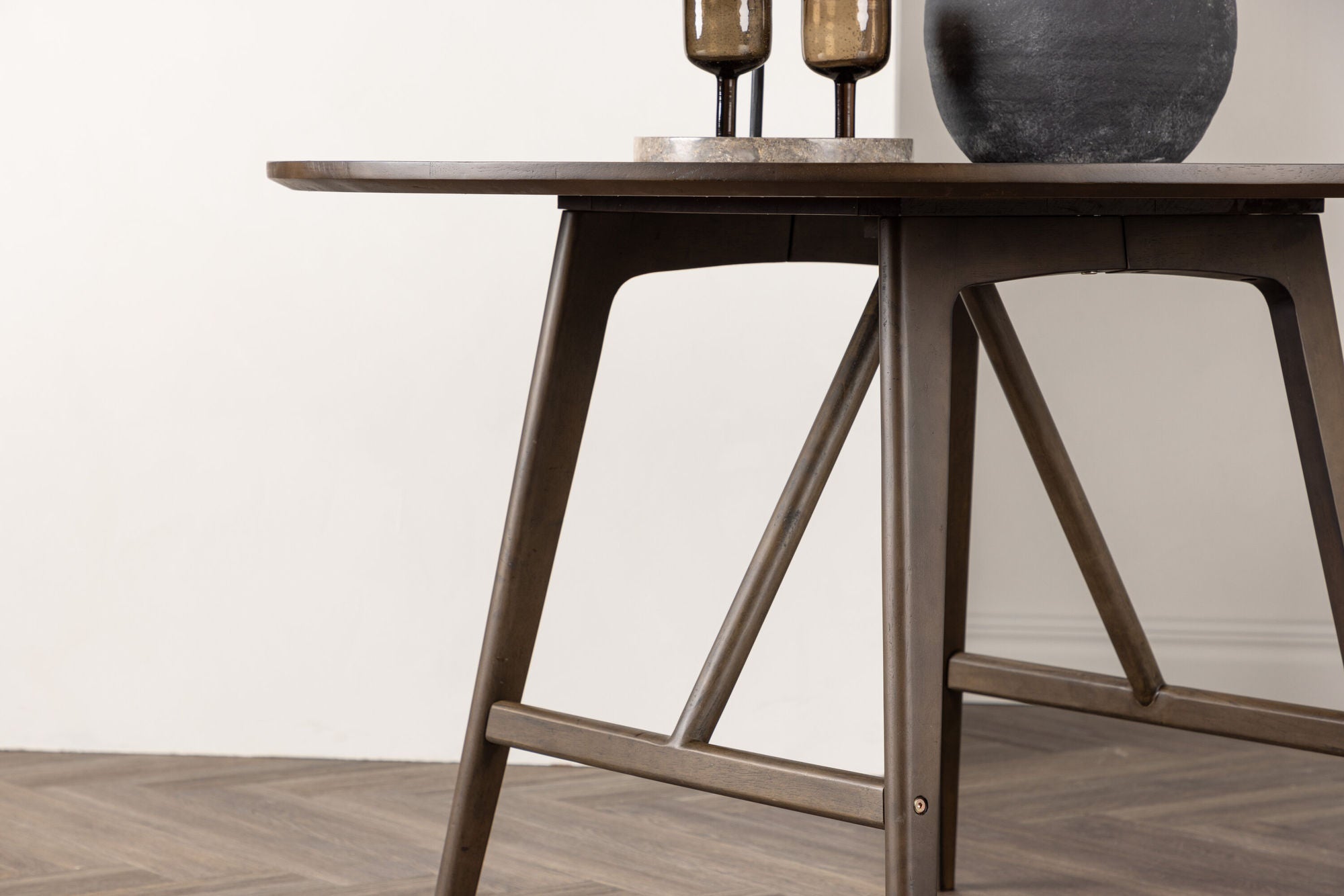 Venture Home Kaseidon spisebord - rund - Rubberwood / Dark Brown MDF
