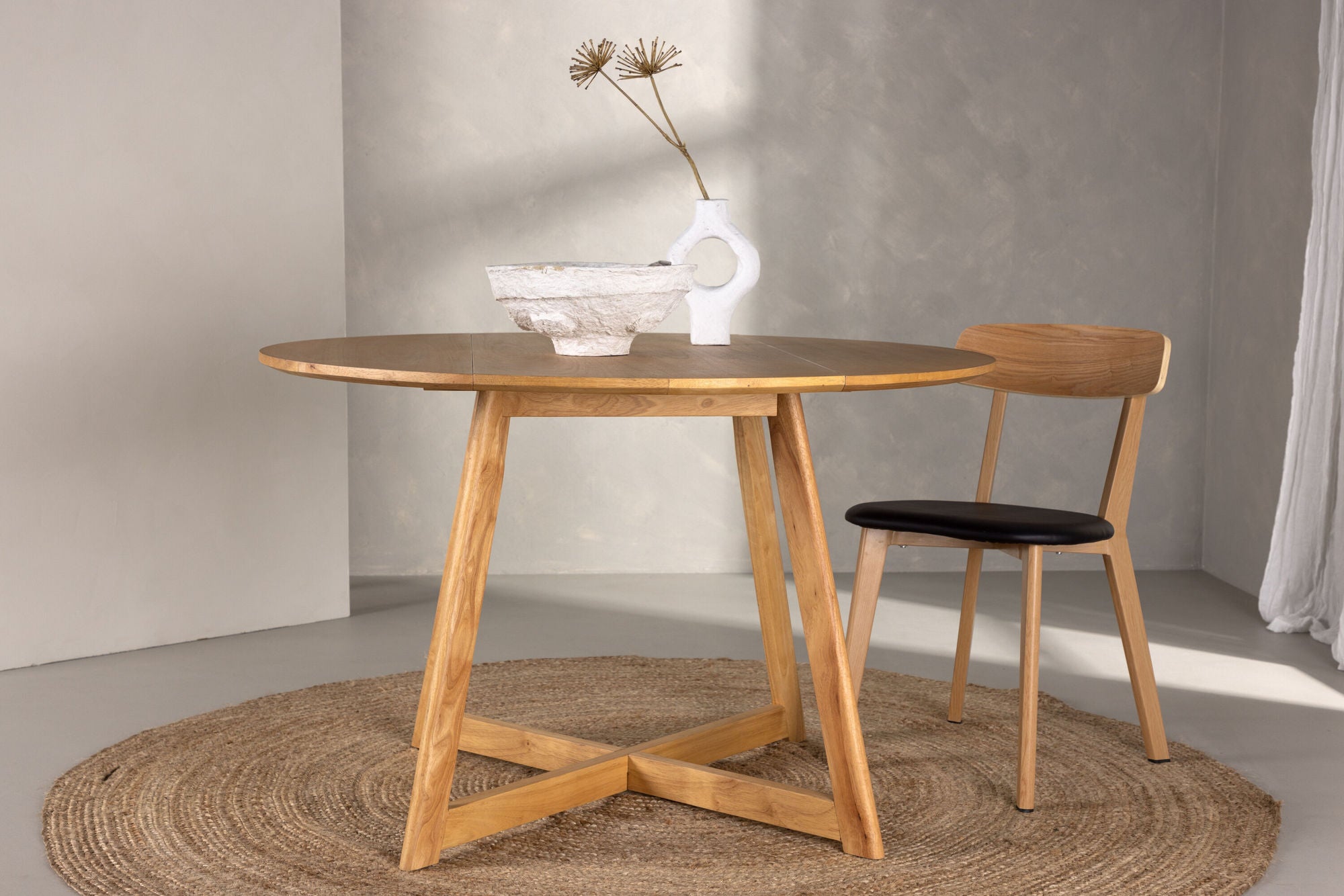Venture Home Yakidon spisebord - Rubberwood / Oaklook MDF