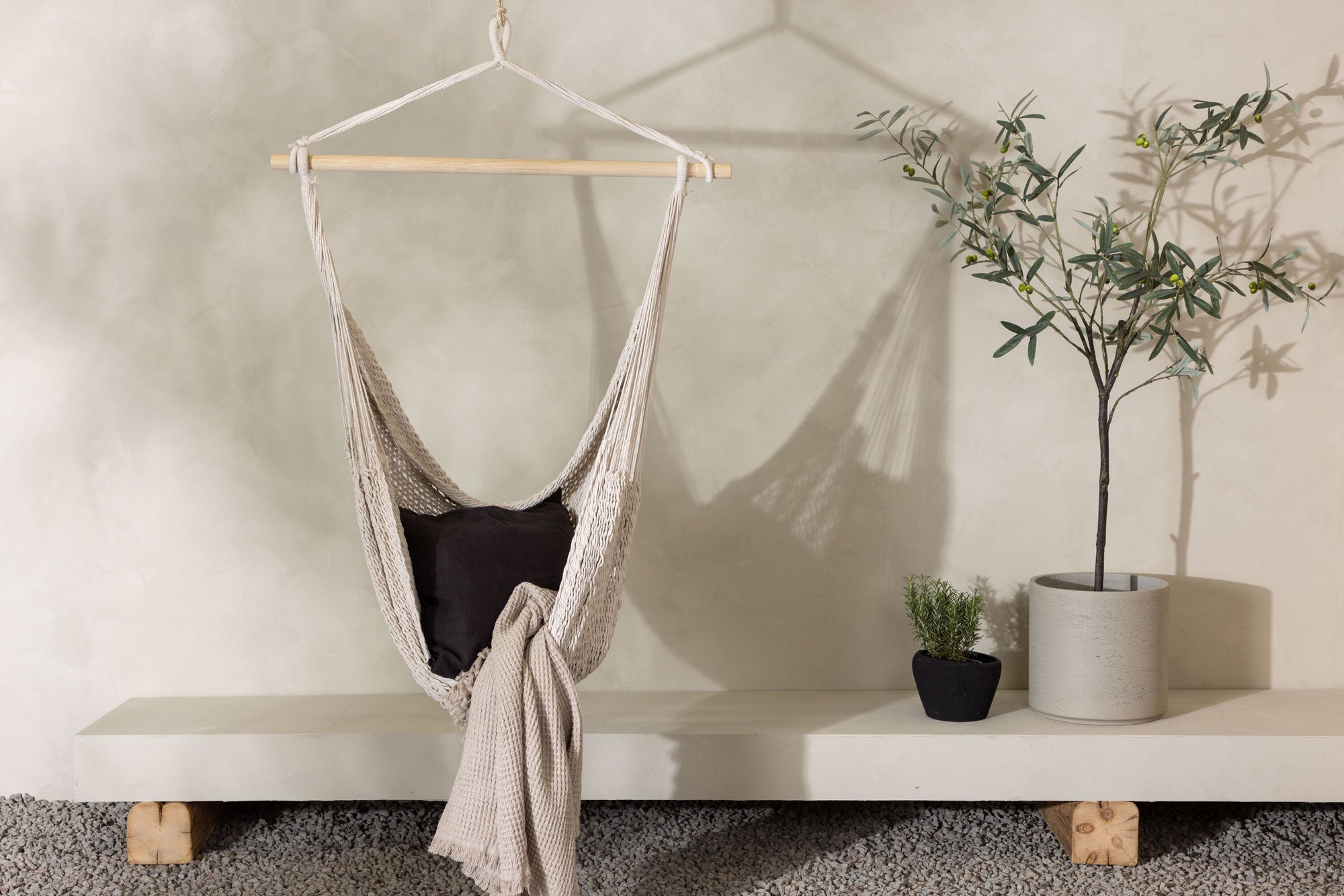 Venture Home Kalino Swing Fabric - Offwhite /