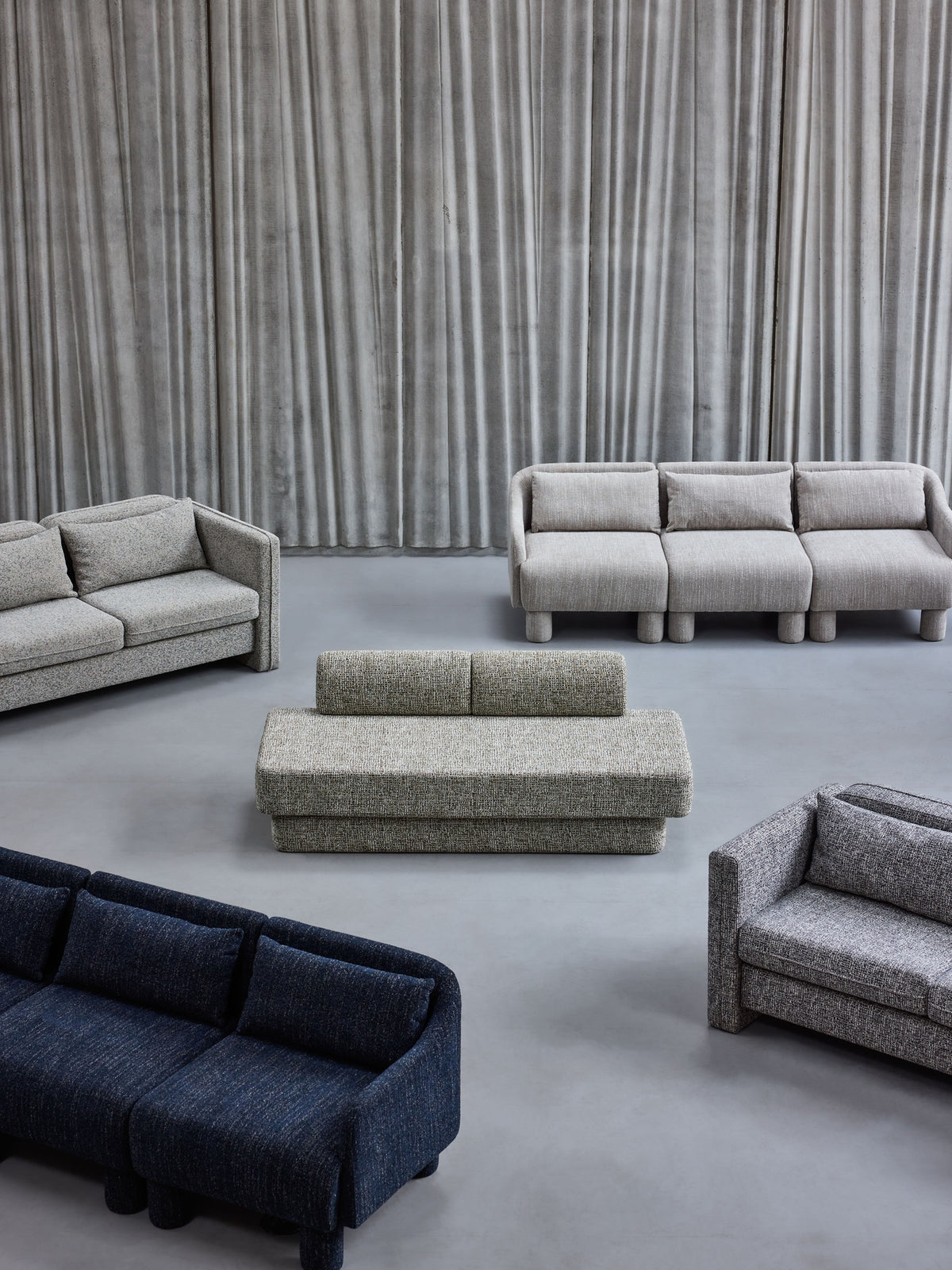 Elegance sofa mørkeblå