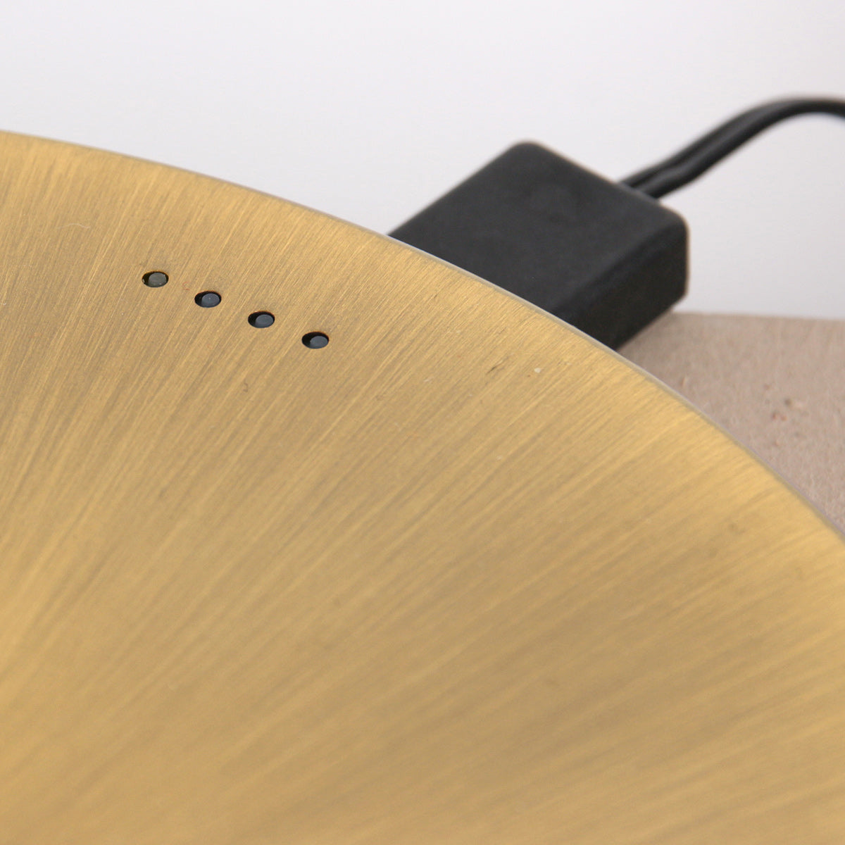 Gulvlampe Zenith 2 med genopladeligt batteri 4398ME børstet messing med fleksibel arm
