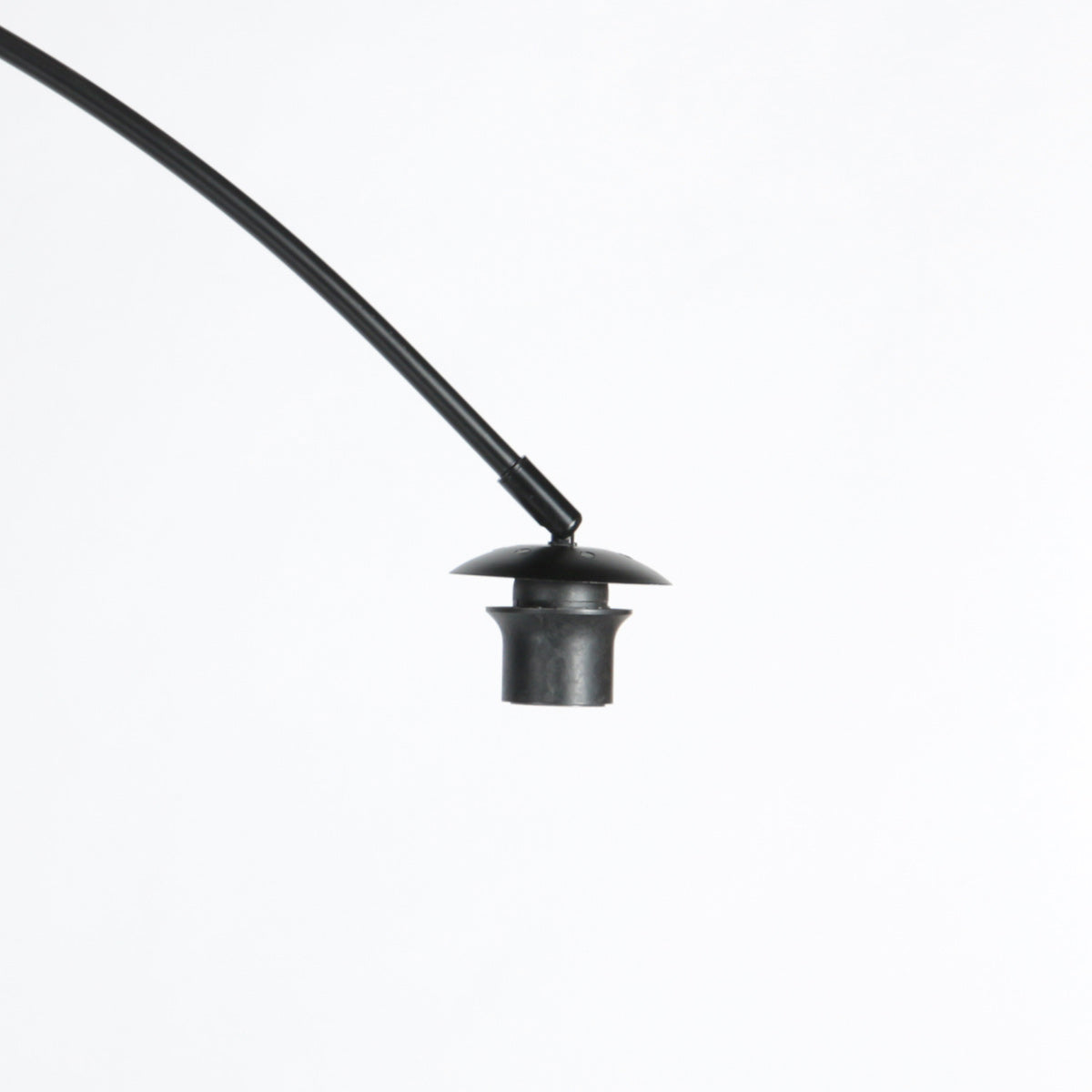 Gulvlampe Curve 4520ZW - sort buelampe med beige stofskærm