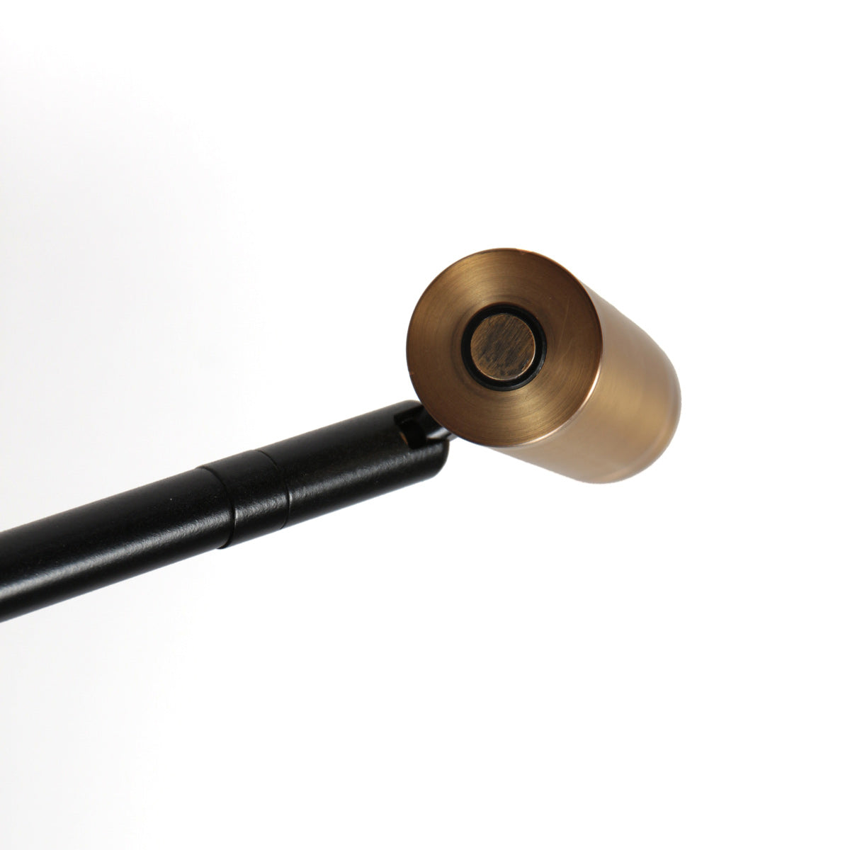 Bordlampe Lumo 4606BR - stilfuld læselampe i bronze med sort