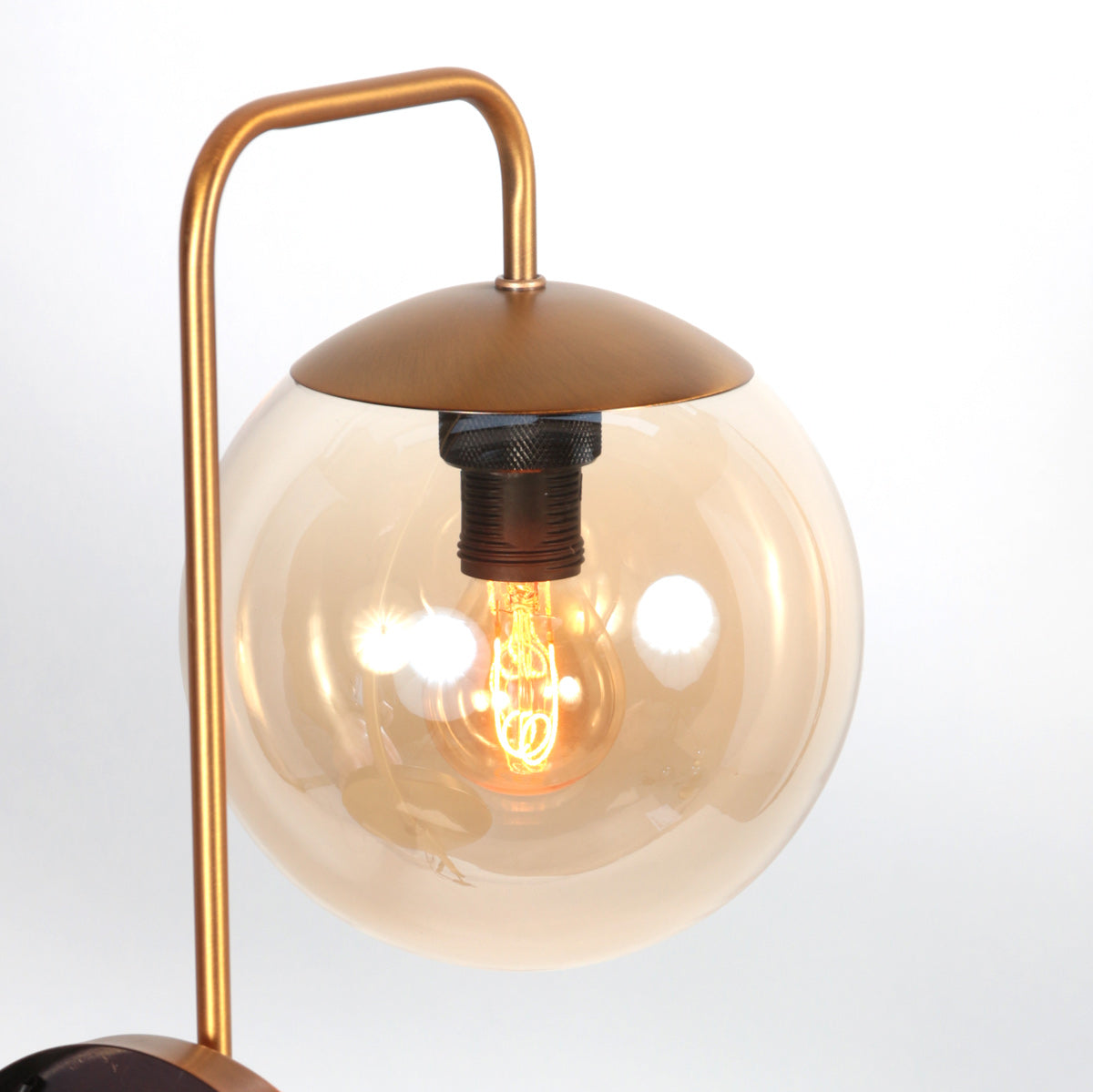 Væglampe Bollique 4609BR bronzefarvet med ravfarvet glas