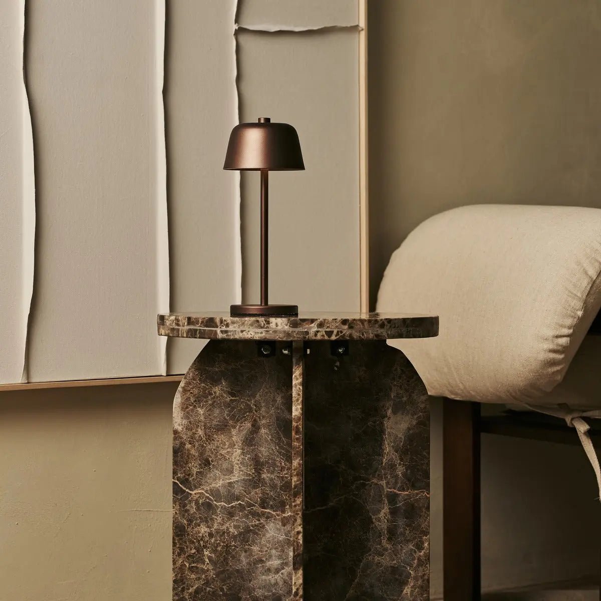 Anton Espresso Brun genopladelig bordlampe