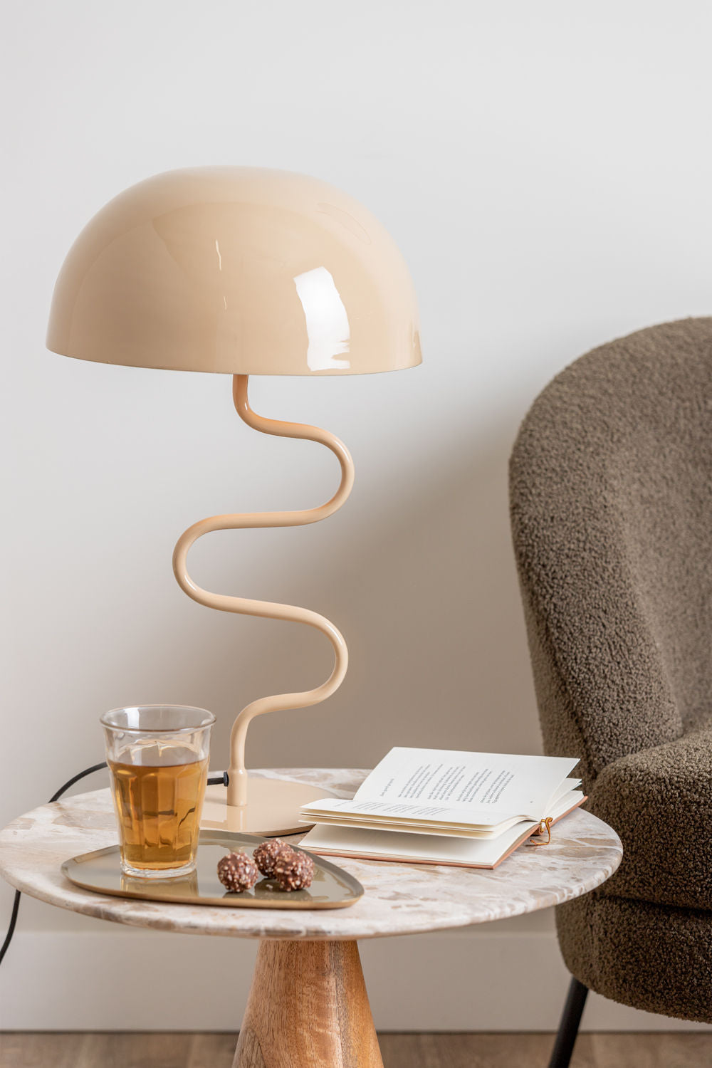LEITMOTIV Table lamp Twist enamel soft brown