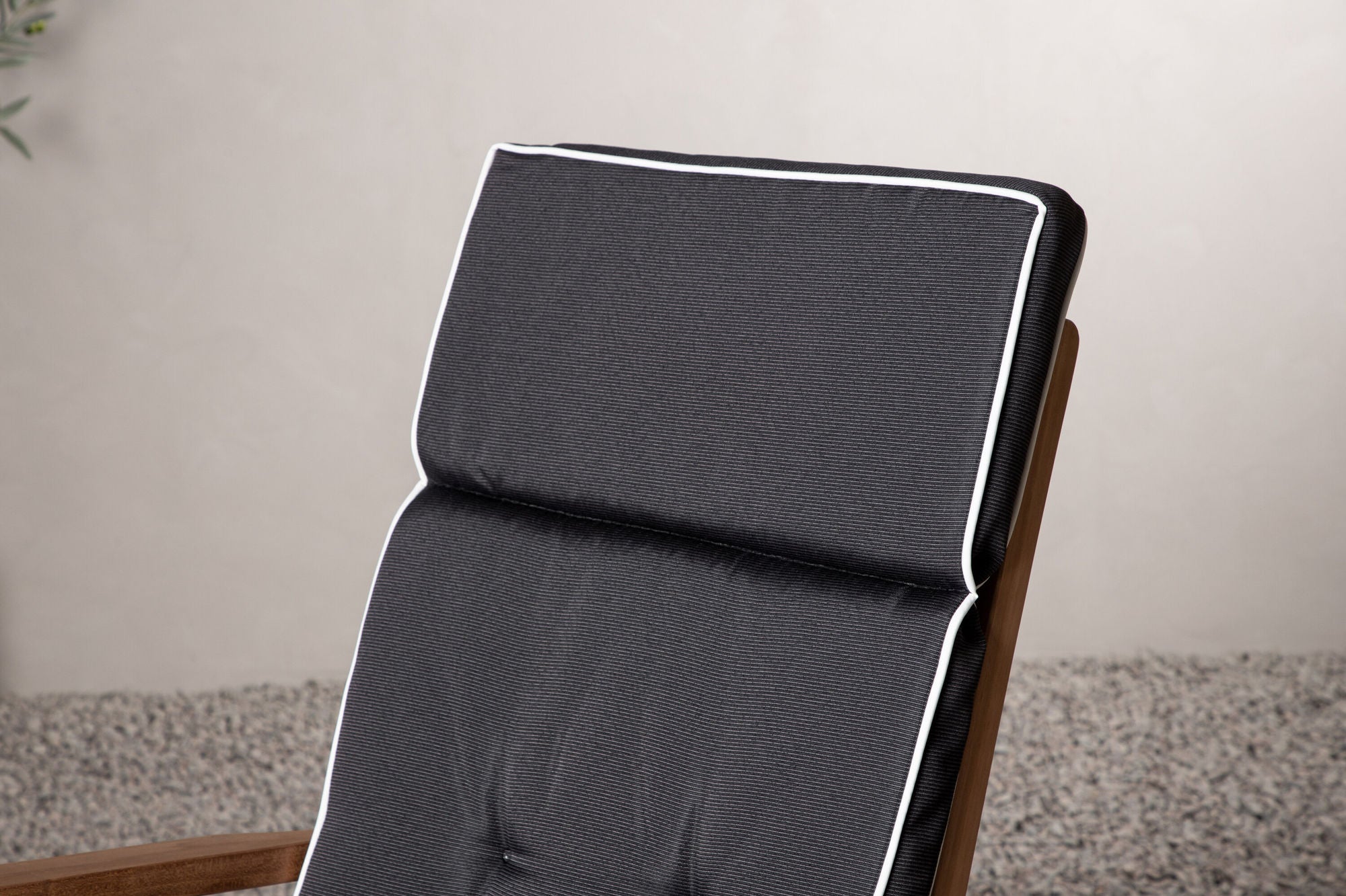 Venture Home Cushion - Classic - Grey