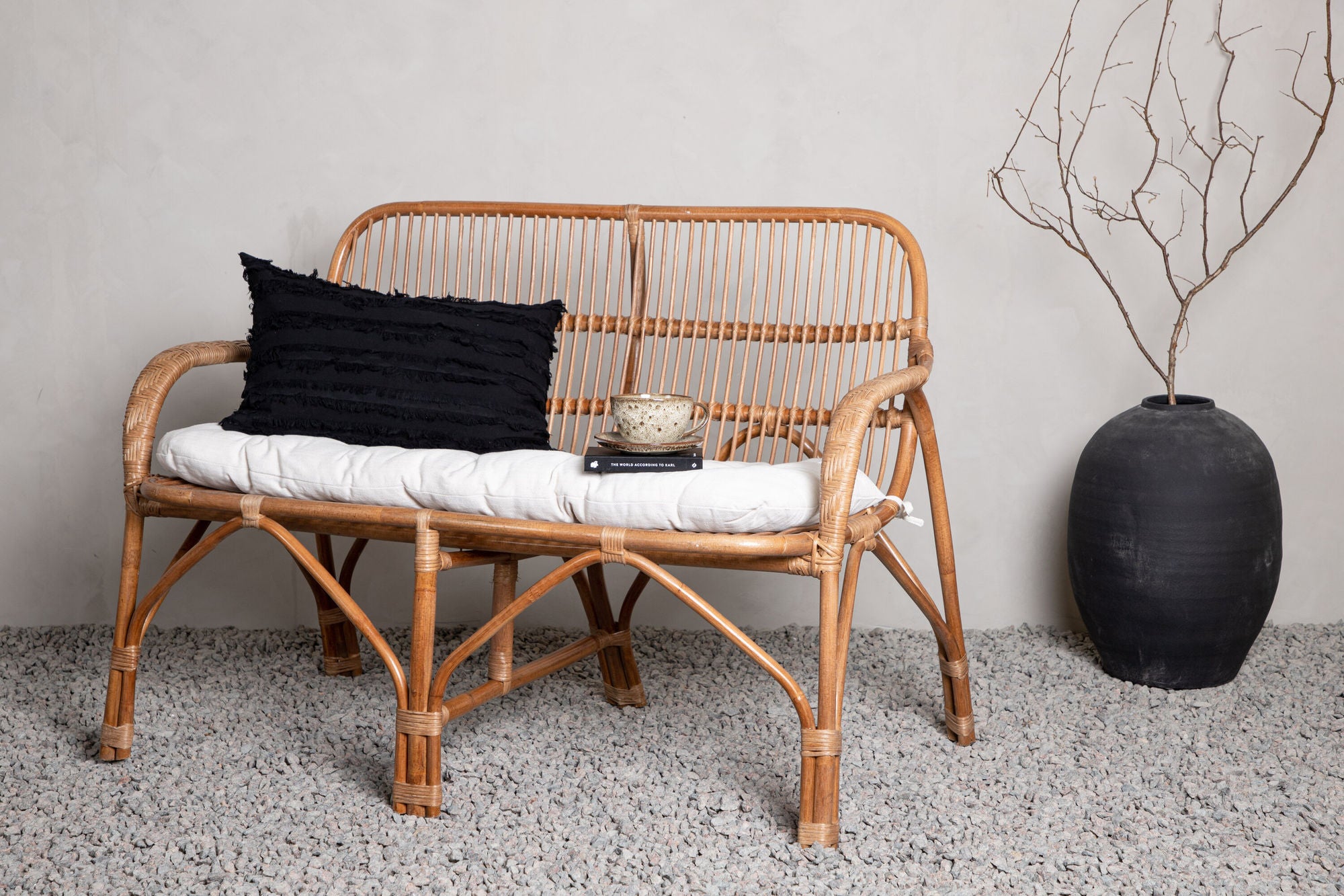 Venture Home Nella Sofa Rattan Nature - inc Offwhite Cushion