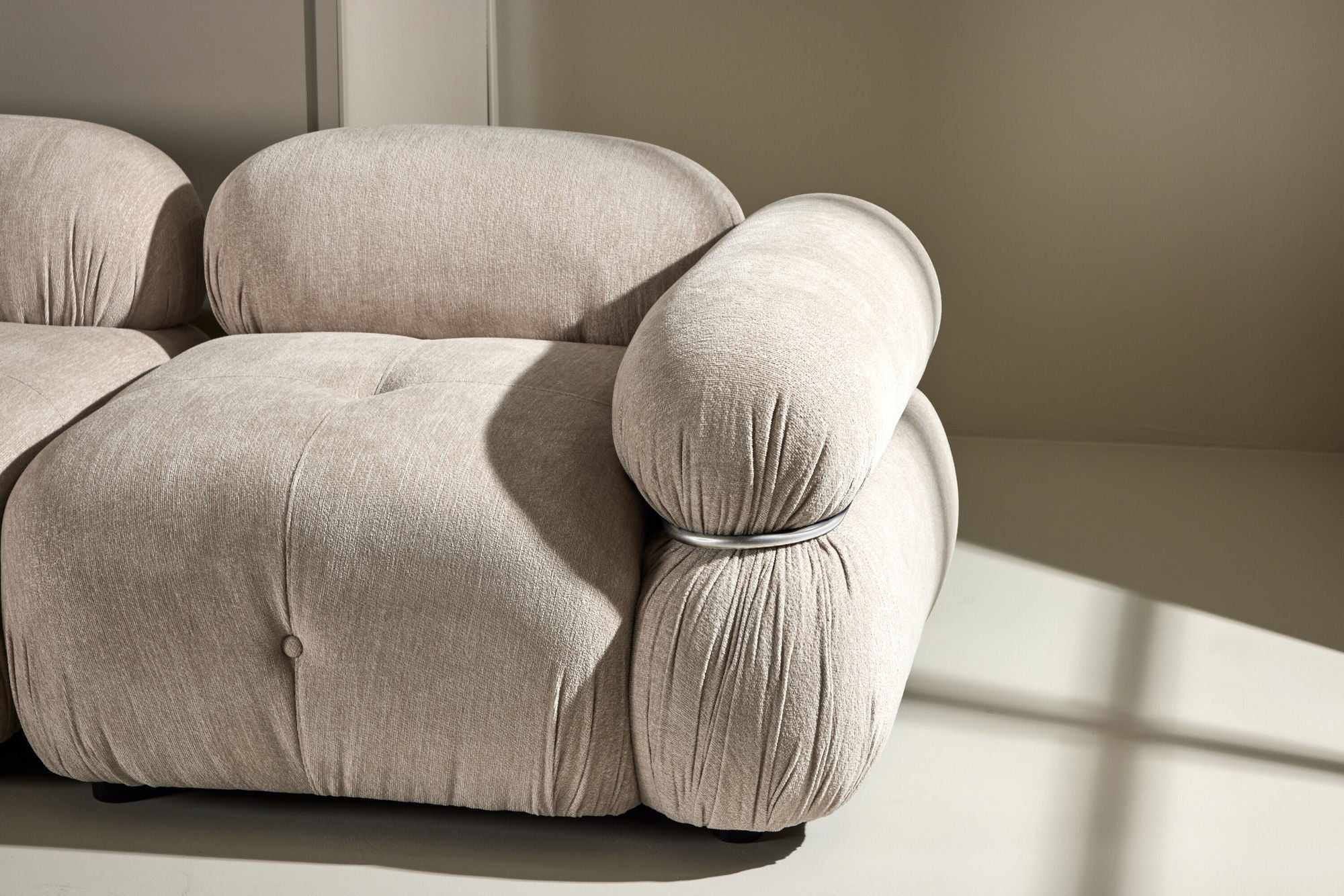 Venture Home Mika Module Sofa Beige/Silver 4 pieces