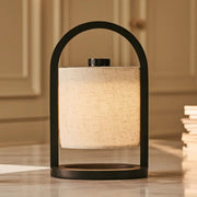 River Black genopladelig træ bordlampe
