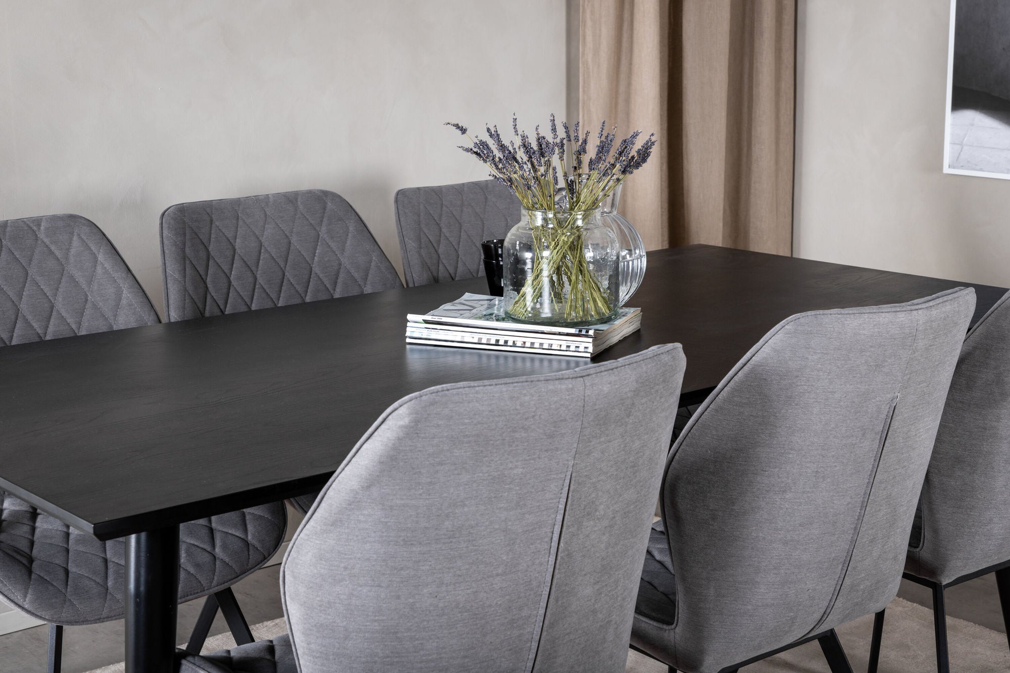 Venture Home Dipp spisebord - 180*90cm - Black Veneer / all black legs +Gemma Dining Ch