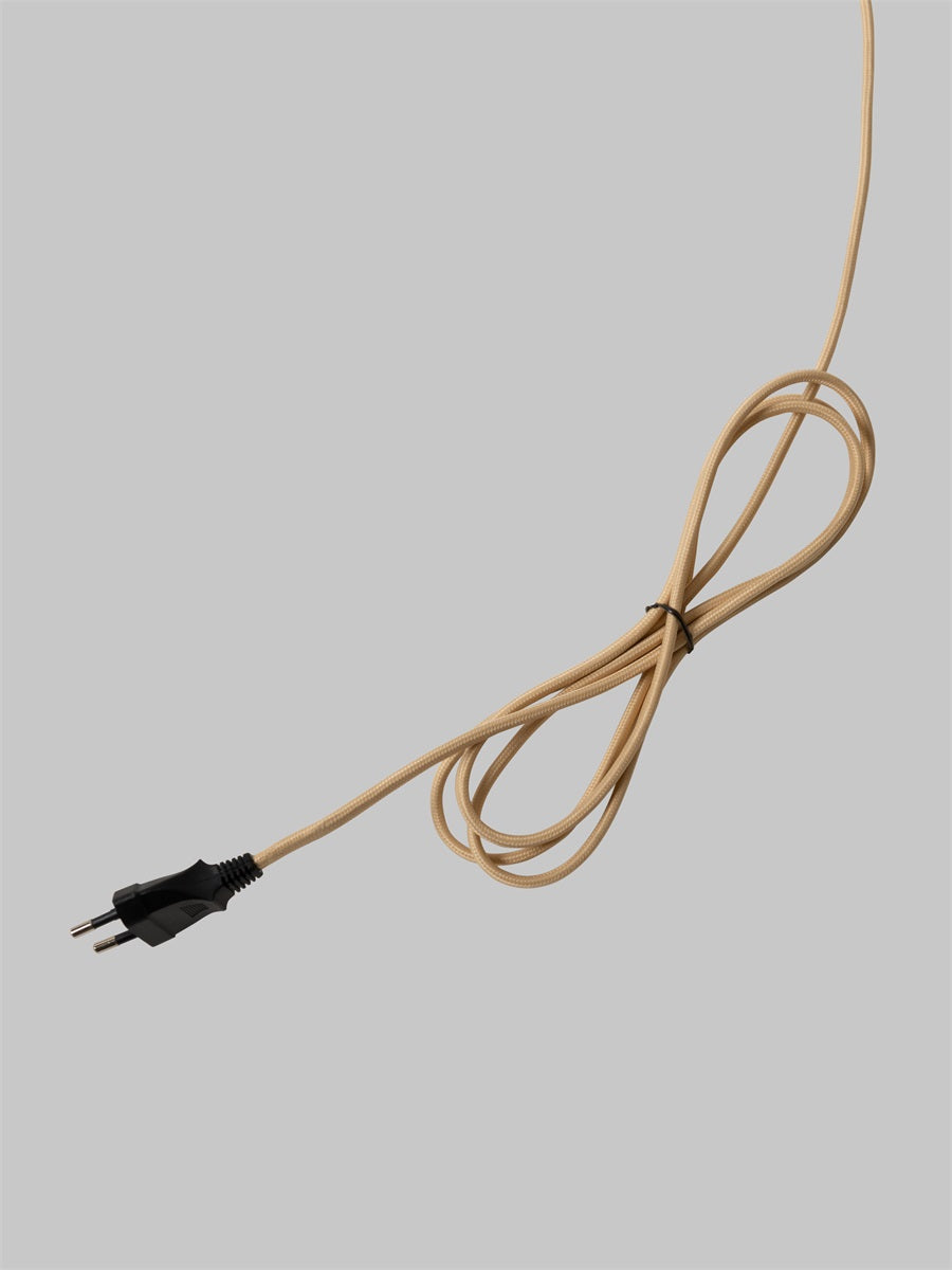 Izmir Bordlampe, Sand