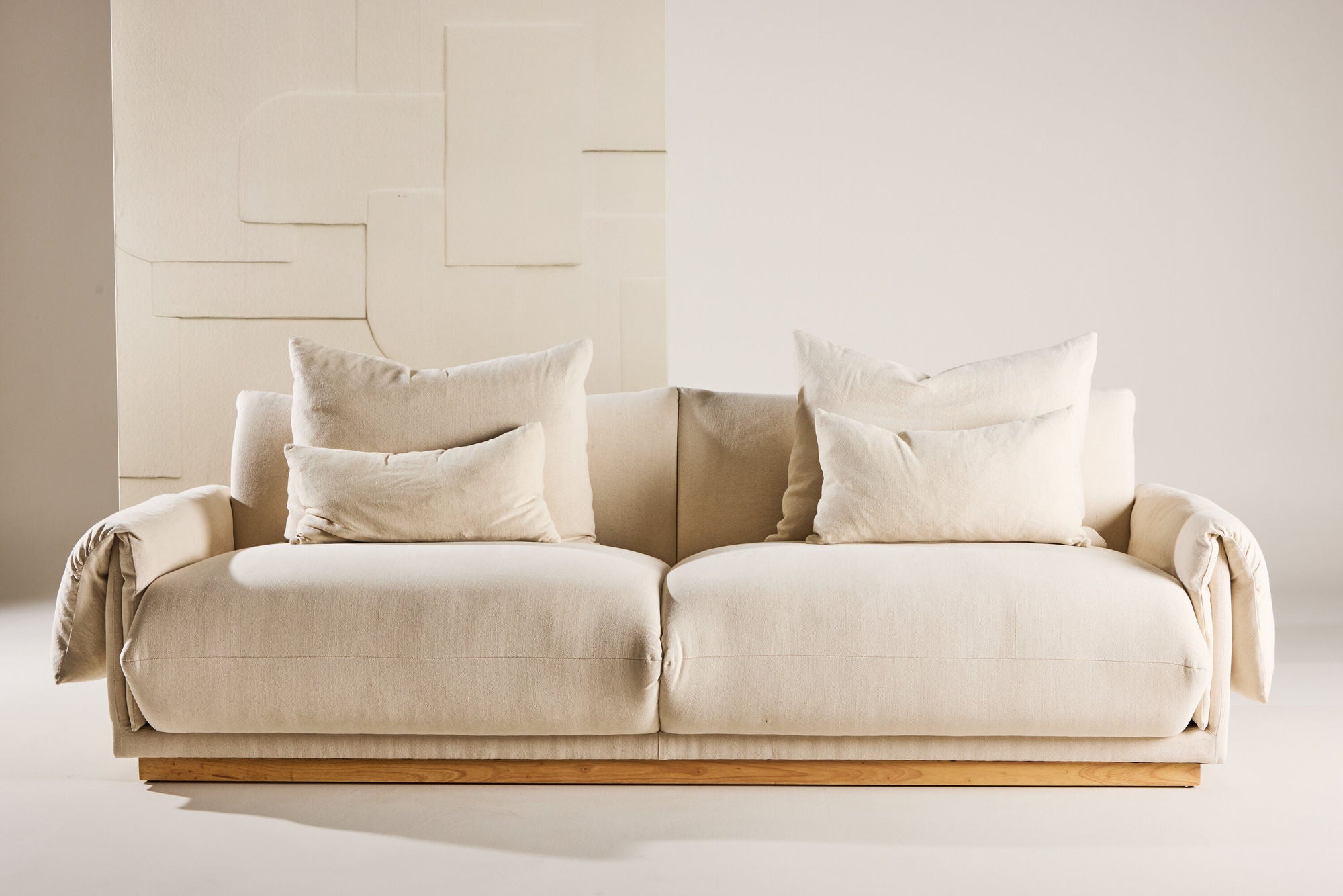Vind Mollösund 3-seat Sofa - Beige Linen /