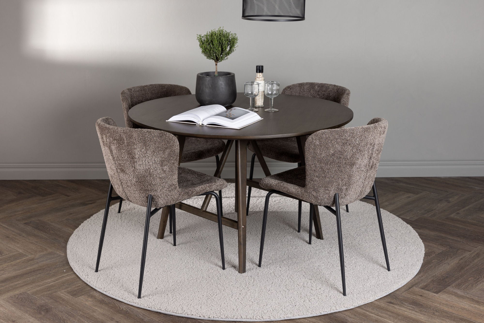 Venture Home Kaseidon spisebord - rund - Rubberwood / Dark Brown MDF +Modesto Spisebordsstol - Grey / Smoked Black Boucle _4