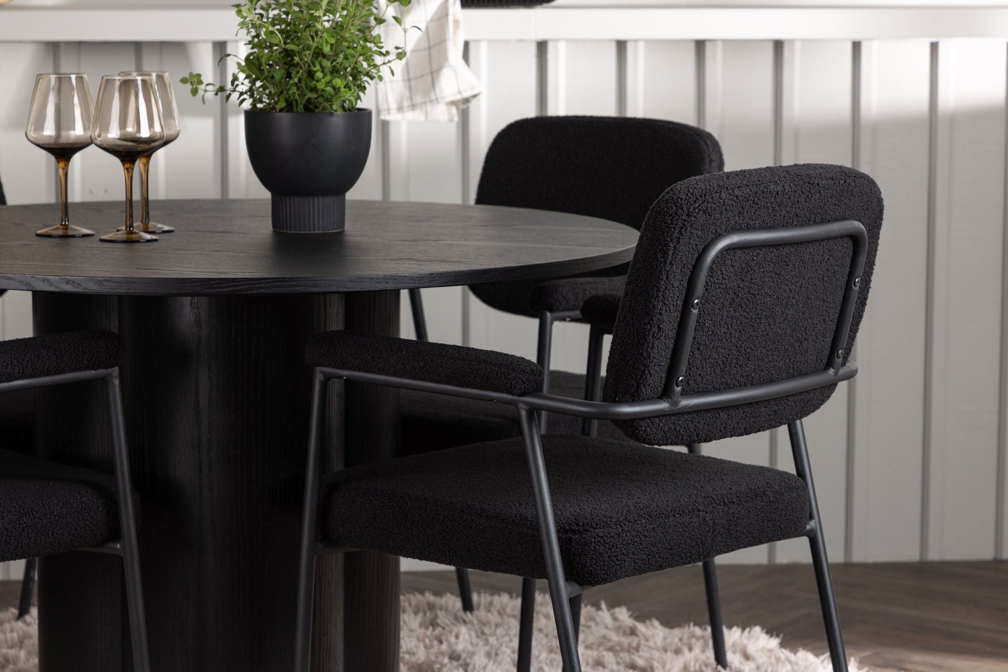 Venture Home Olivia spisebord - Black / Black Veneer +Yesterday Spisebordsstol - Black / Black Boucle _4