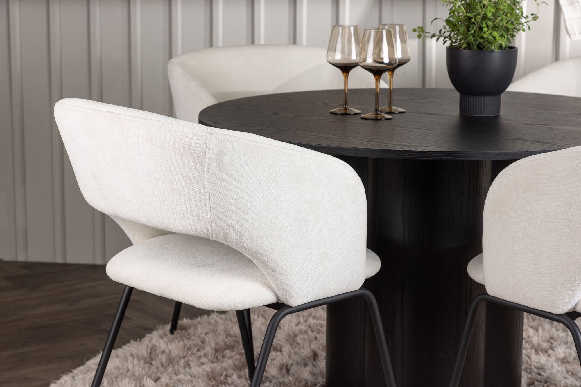 Venture Home Olivia spisebord - Black / Black Veneer +Day Spisebordsstol - Matte black / White Linen _4