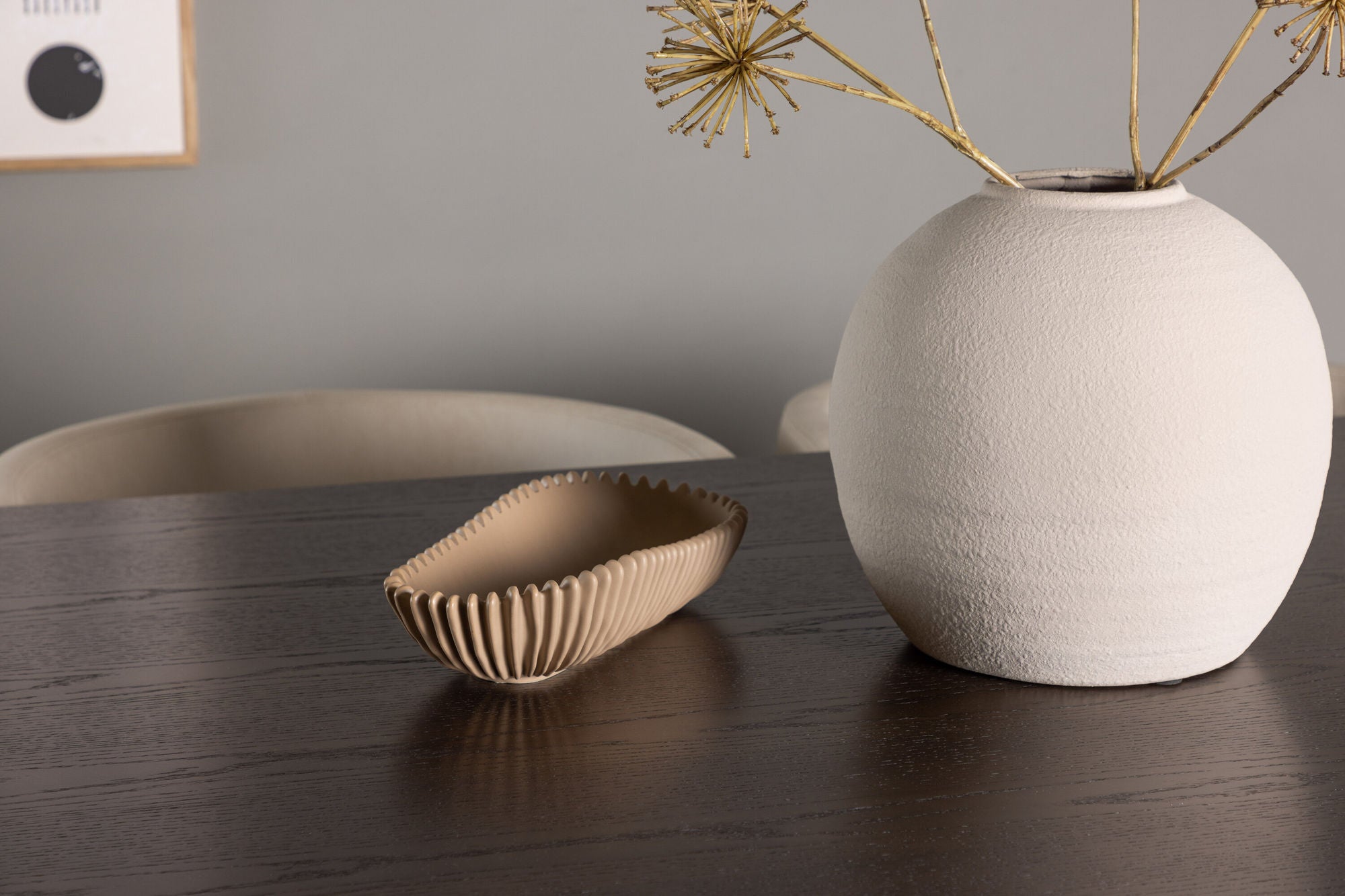 Venture Home Ystad spisebord - Black / Mocca Oak Veneer +Simrishman Spisebordsstol - Black / Beige TC-fabric _6