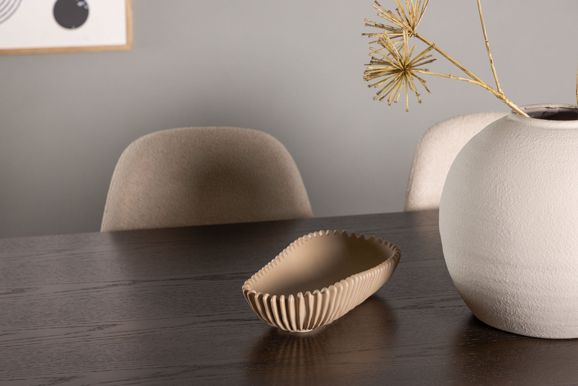 Venture Home Ystad spisebord - Black / Mocca Oak Veneer +Polar Spisebordsstol - Black / Beige Boucle _6