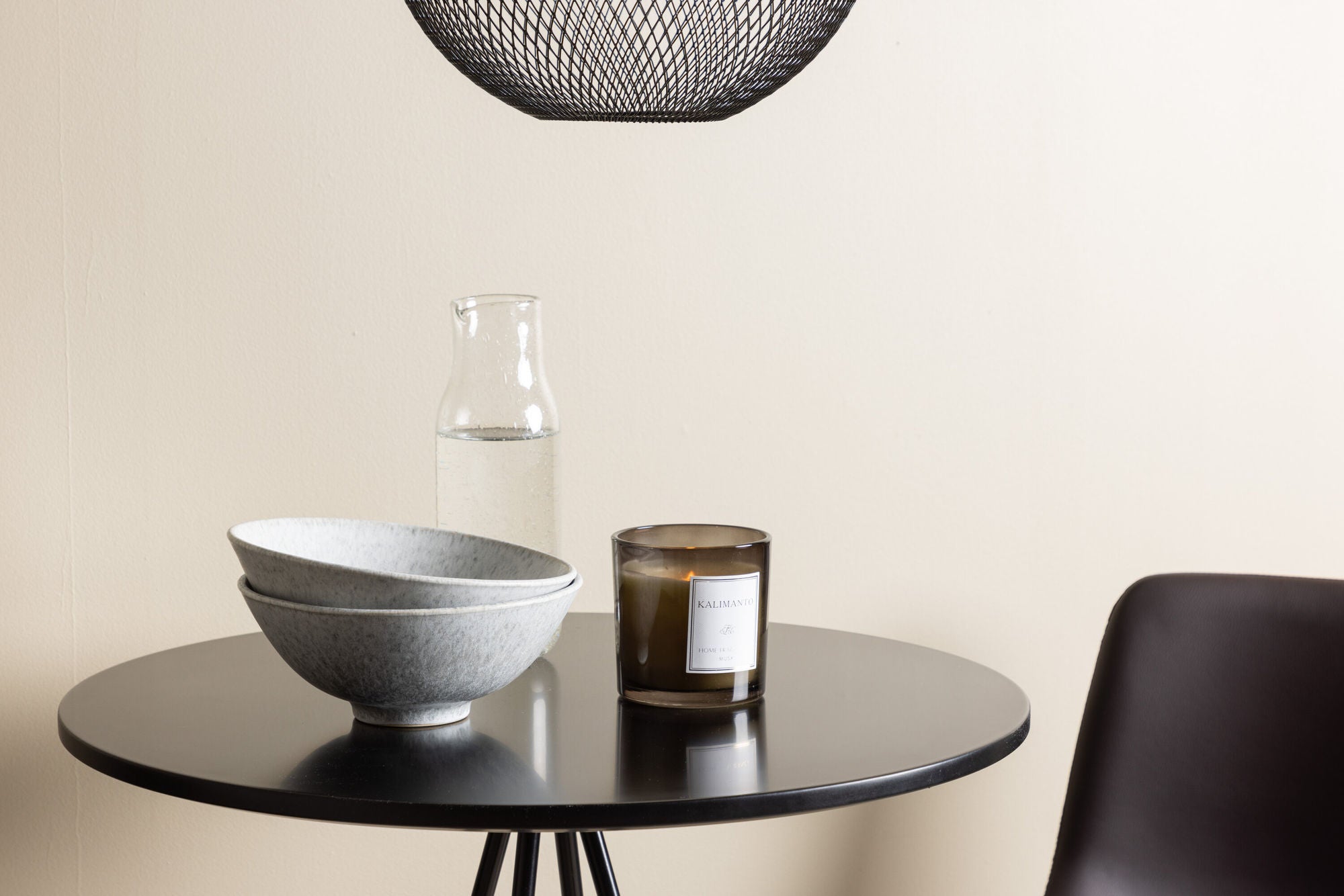 Venture Home Bistro Bar bord φ60 - Black / MDF with veneer +Alexi Bar stol - Matte black / Dark brown PU _2