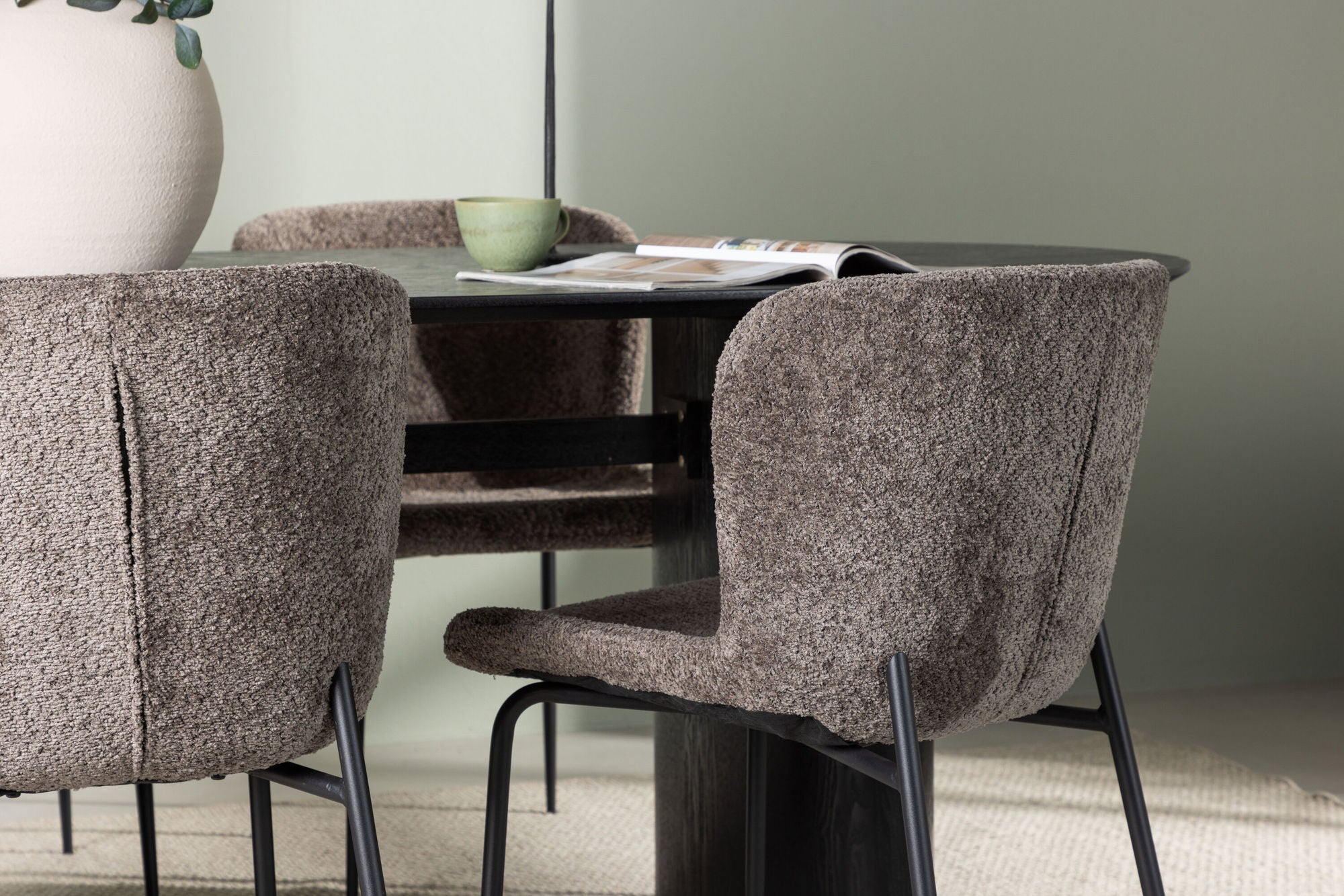 Venture Home Isolde spisebord 180*75 - Black / Black MDF +Modesto Spisebordsstol - Grey / Smoked Black Boucle _4