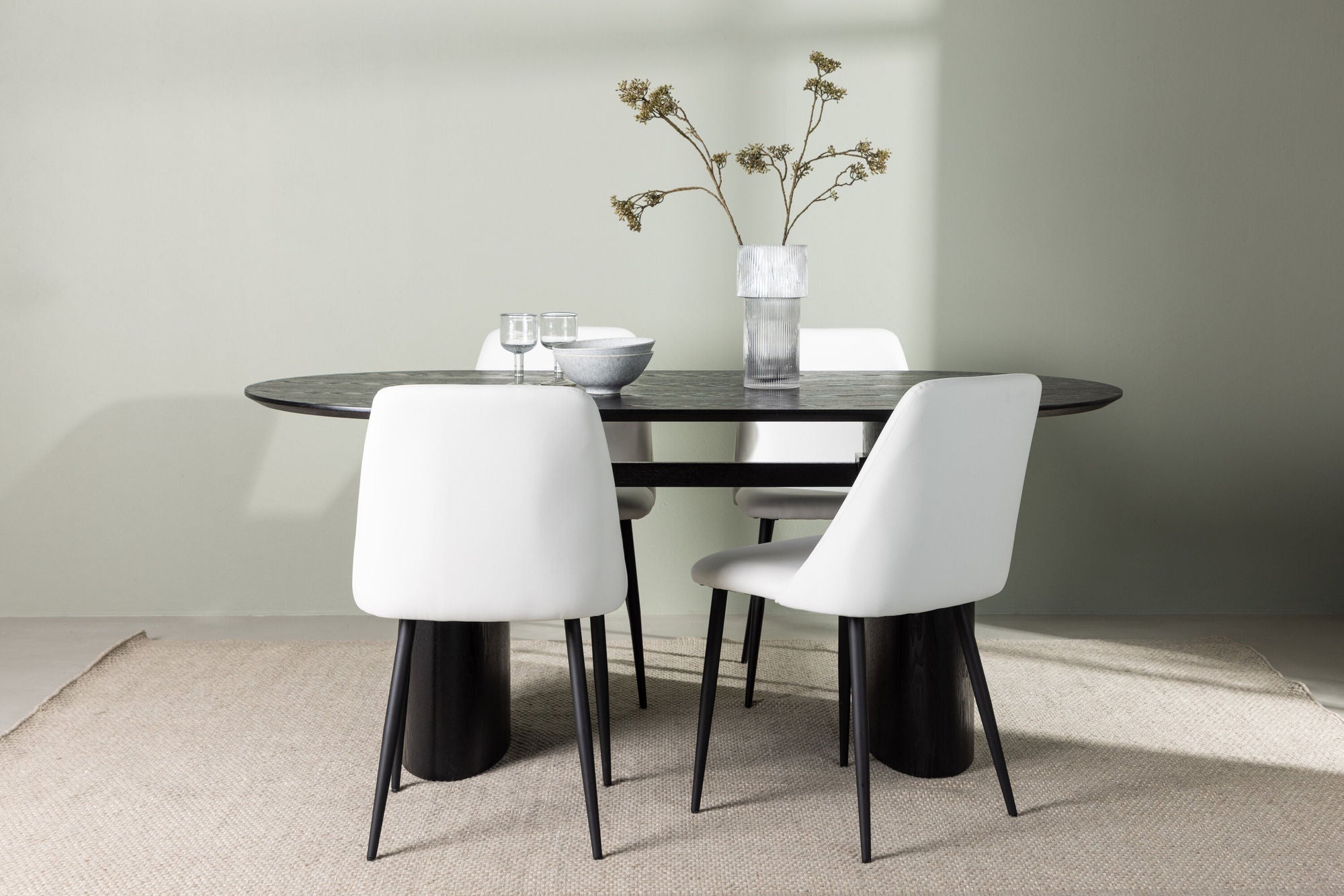 Venture Home Isolde spisebord 180*75 - Black / Black MDF +Night Spisebordsstol - Black / White PU _4