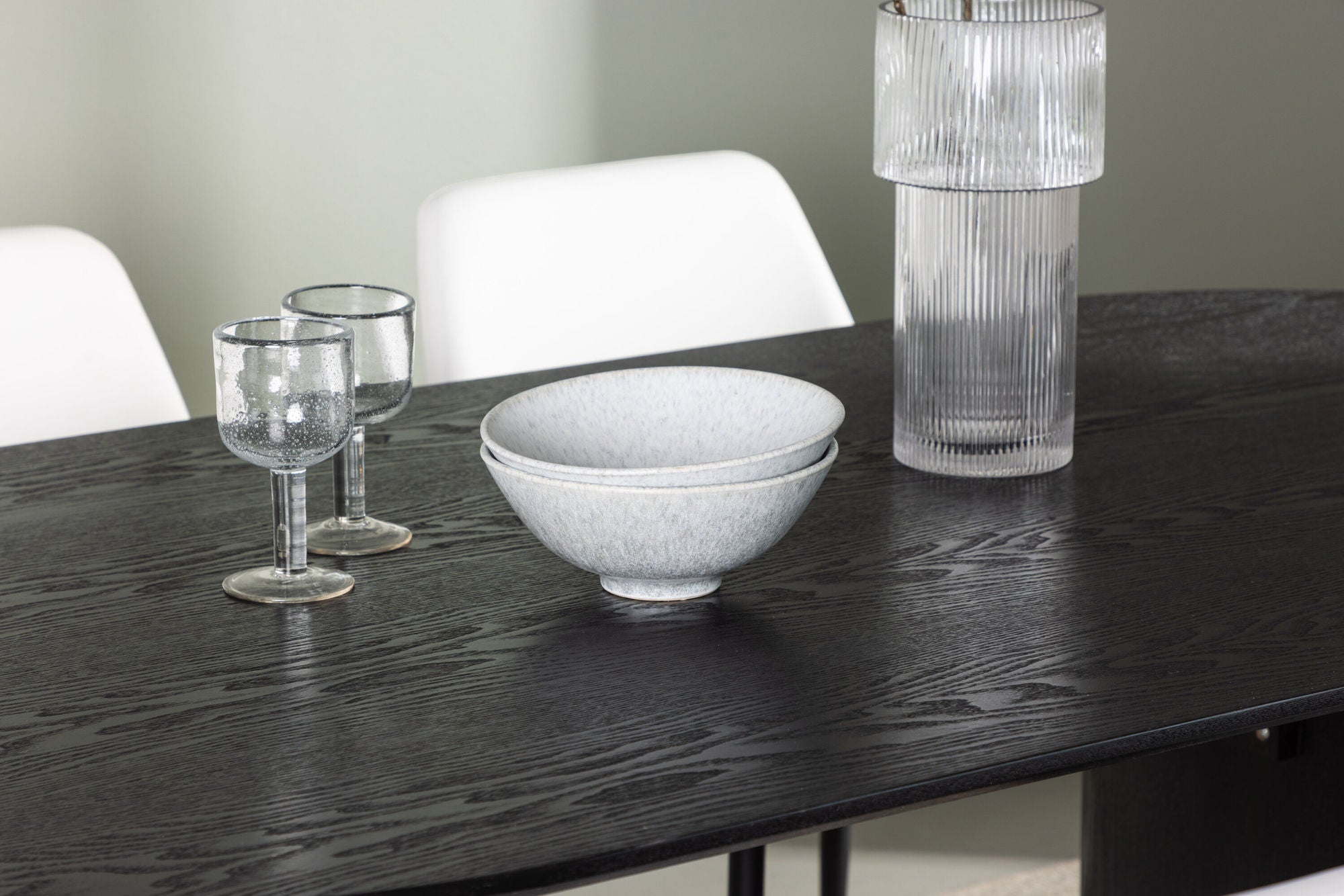 Venture Home Isolde spisebord 180*75 - Black / Black MDF +Night Spisebordsstol - Black / White PU _4