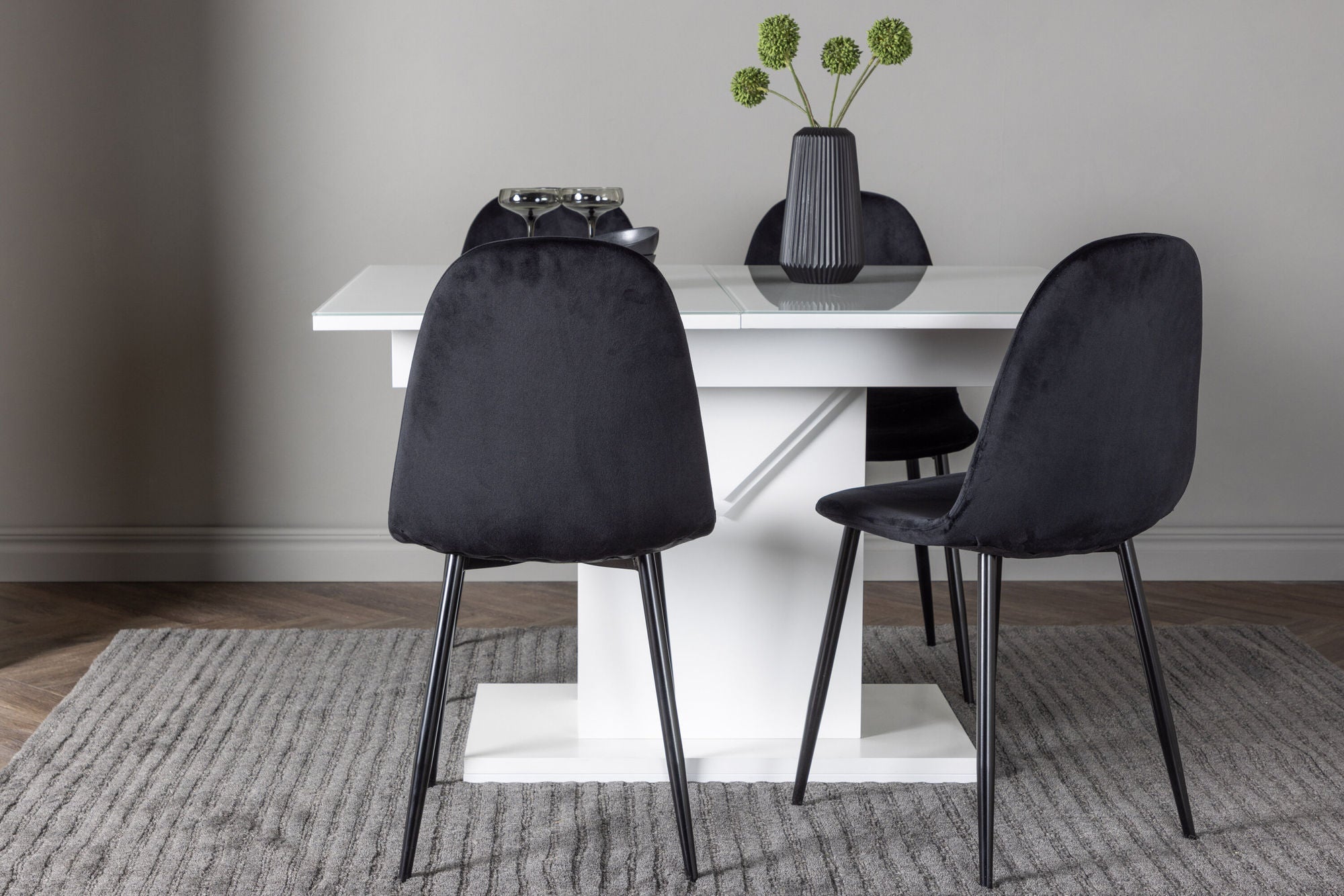 Venture Home Pluto spisebord 120/160*90- White / MDF Glass +Polar Spisebordsstol - Black legs / Black Velvet _4