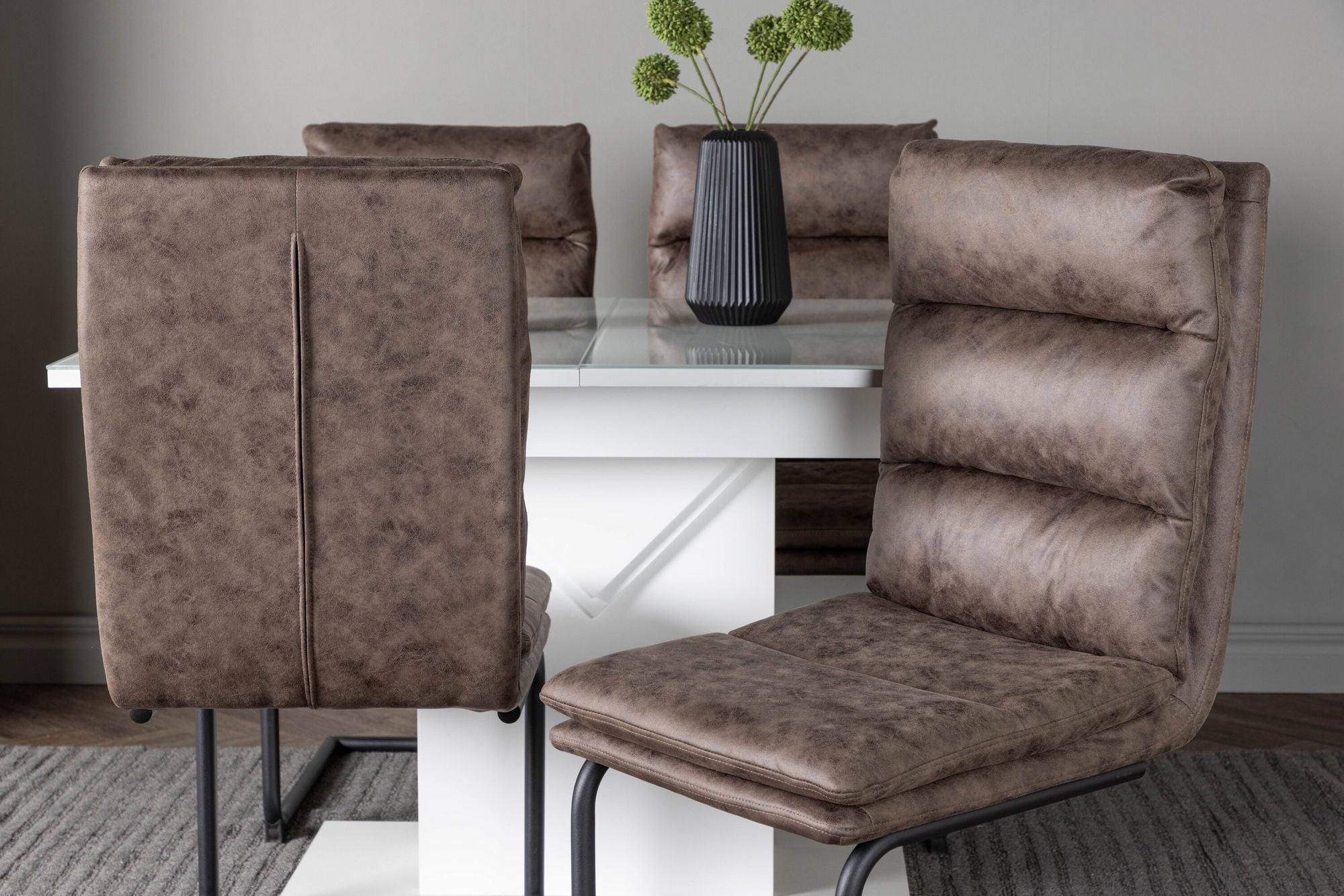 Venture Home Pluto spisebord 120/160*90- White / MDF Glass +Zizo Spisebordsstol - Black / Brown Microfiber fabric _4
