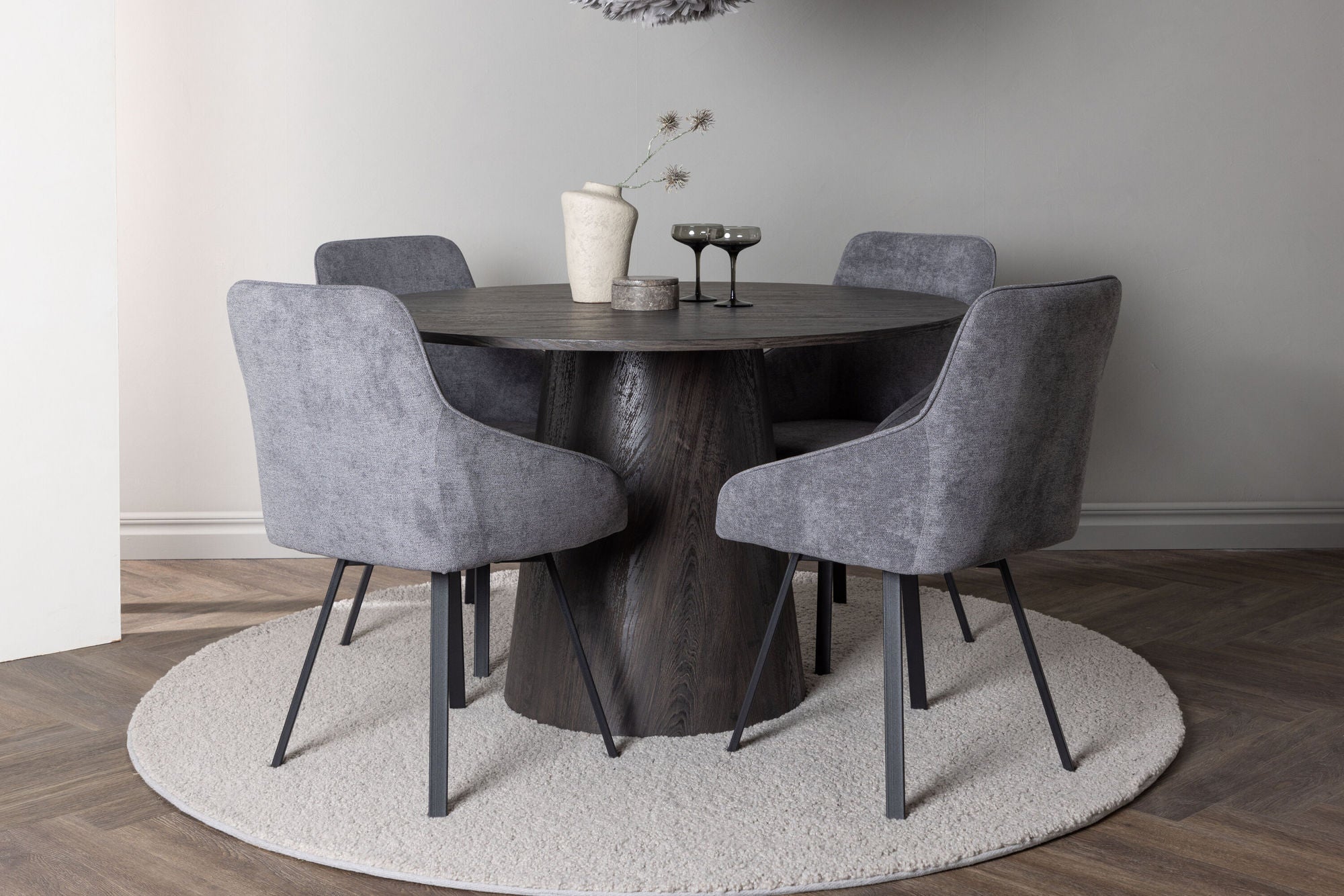 Venture Home Lanzo spisebord φ120 - Mocca/Mocca +Rosie Spisebordsstol - Black / Dark grey Fabric _4