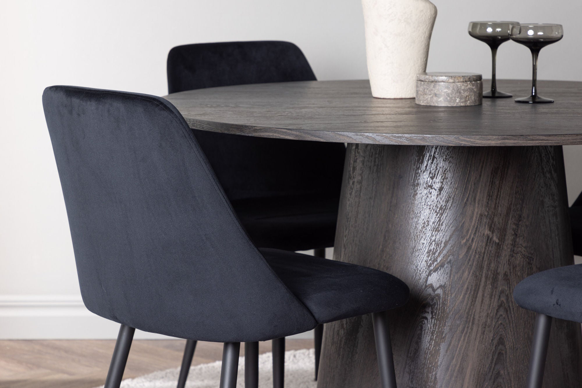 Venture Home Lanzo spisebord φ120 - Mocca/Mocca +Night Spisebordsstol - Black / Black Velvet _4