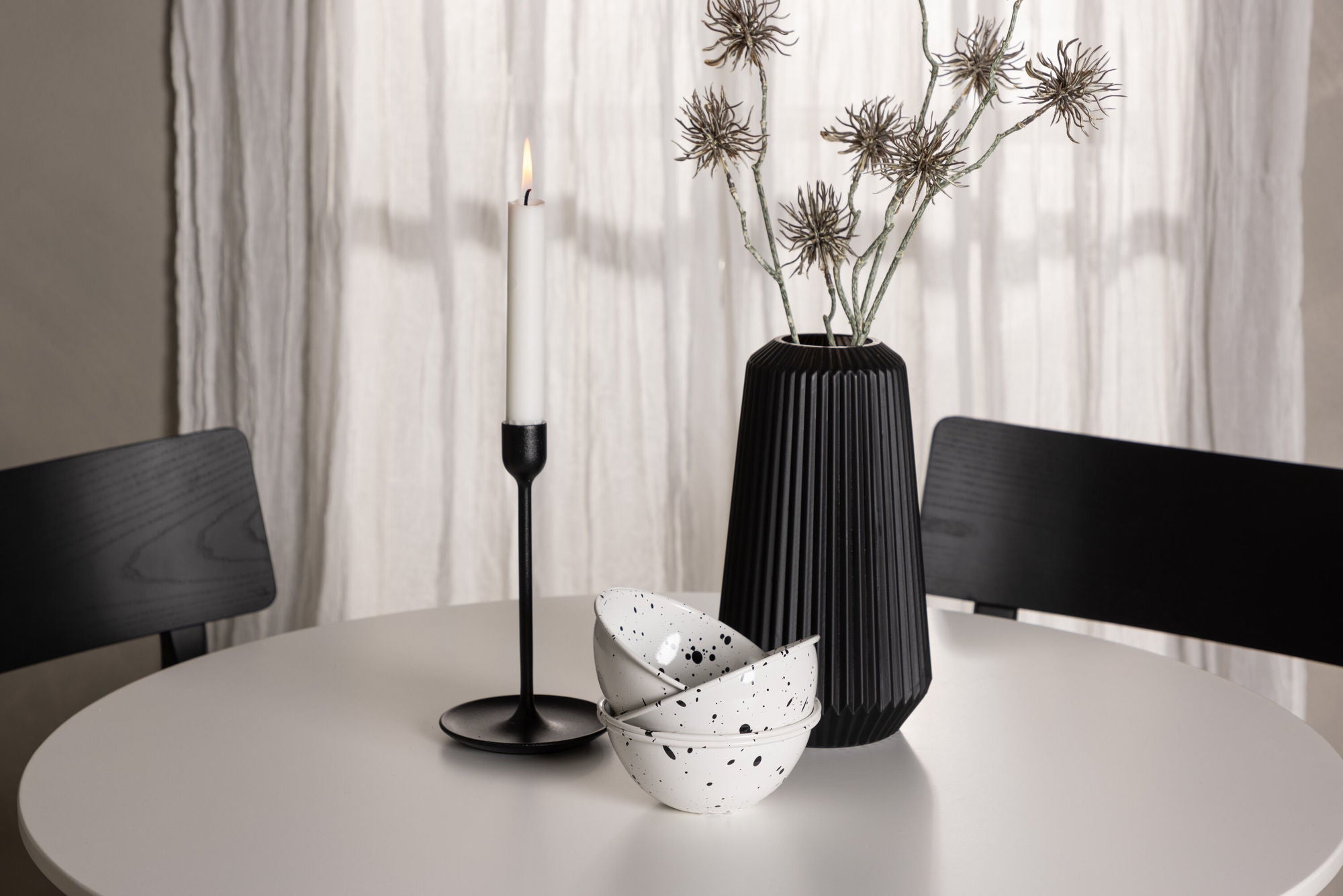 Venture Home Hamden spisebord - White MDF+Montros Spisebordsstol - Natural / Natural Rubberwood_4