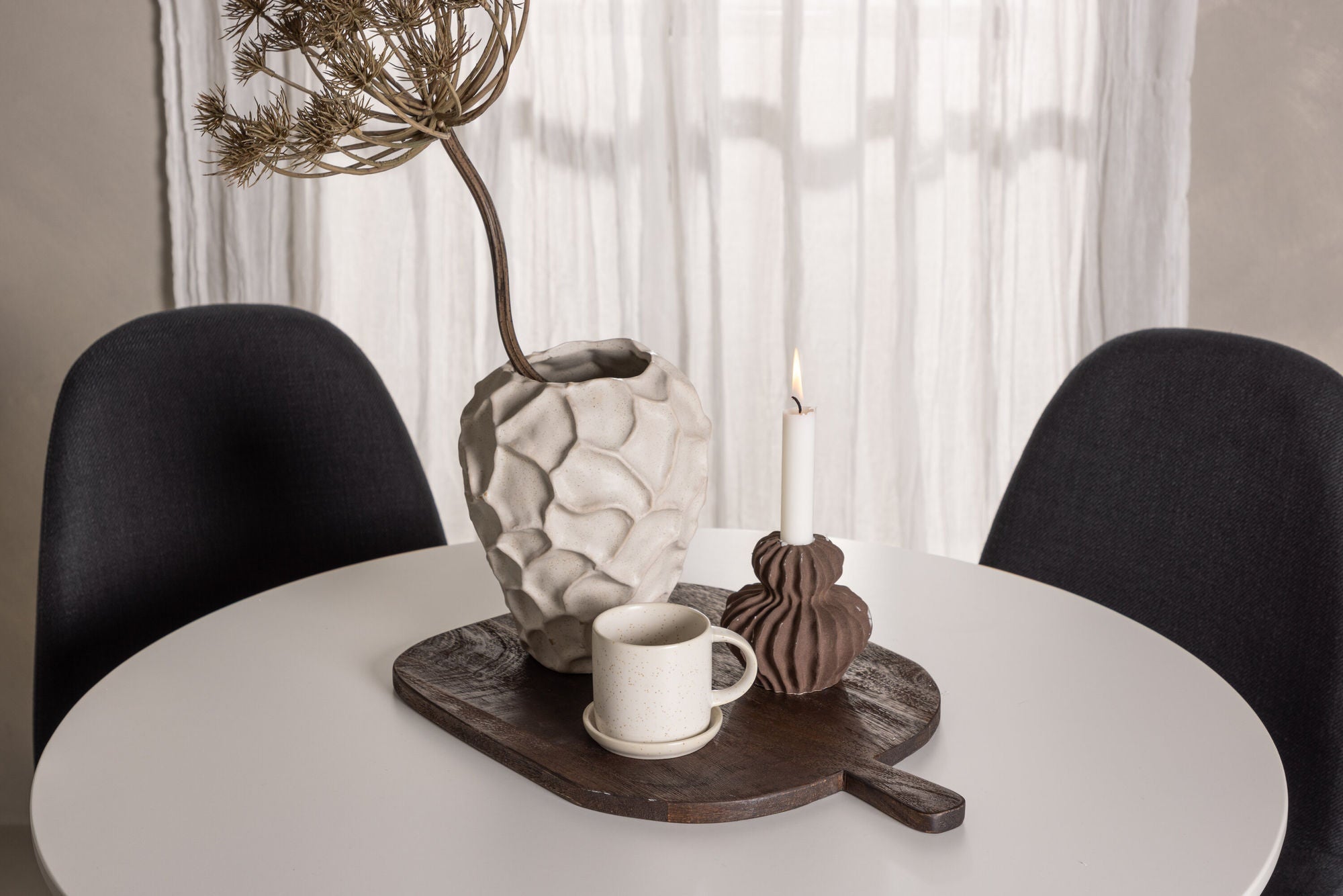 Venture Home Hamden spisebord - White MDF+Polar Spisebordsstol - Black Legs - Black Fabric_4