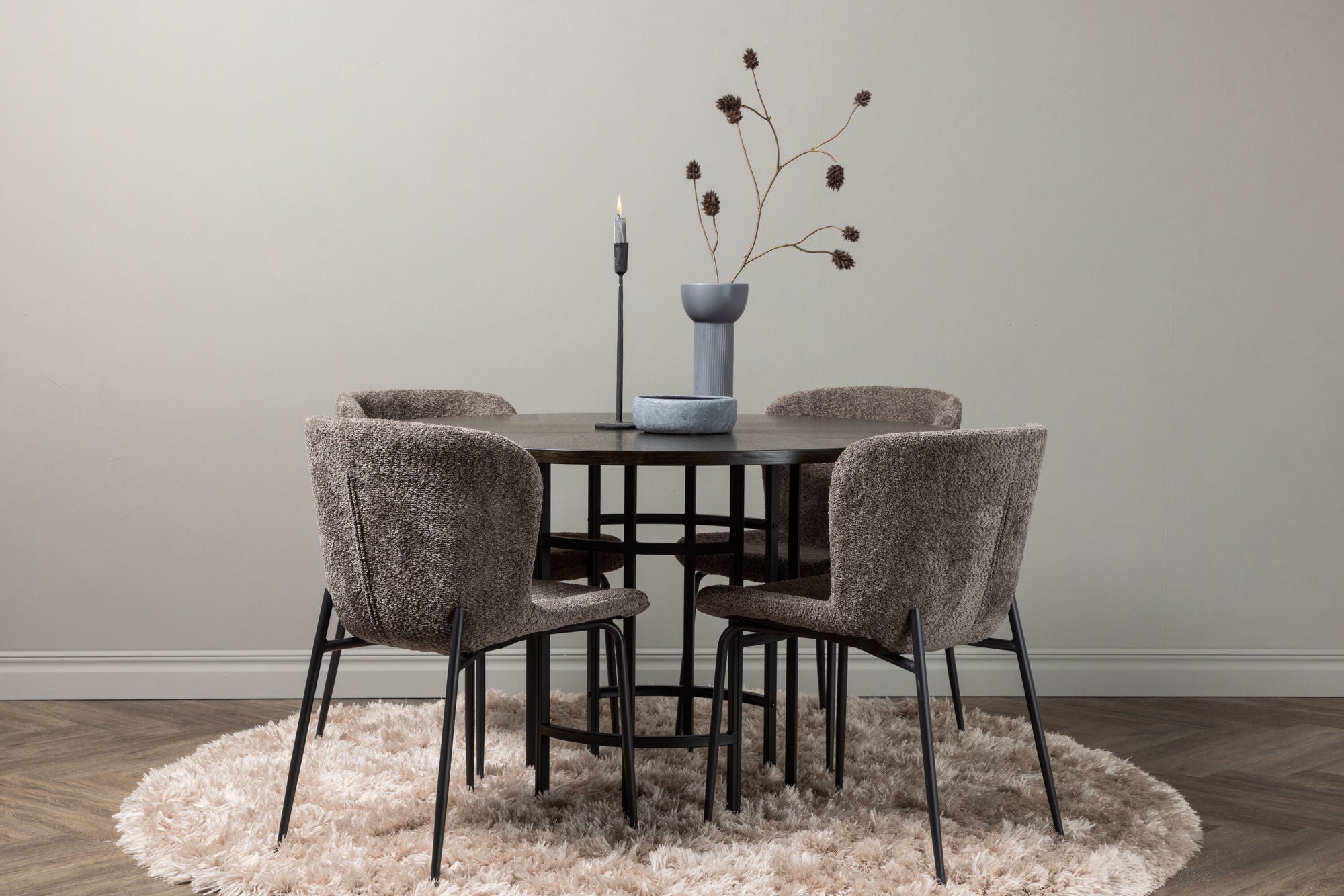 Venture Home Copenhagen spisebord - Black / Mocca Veneer +Modesto Spisebordsstol - Grey / Smoked Black Boucle _4