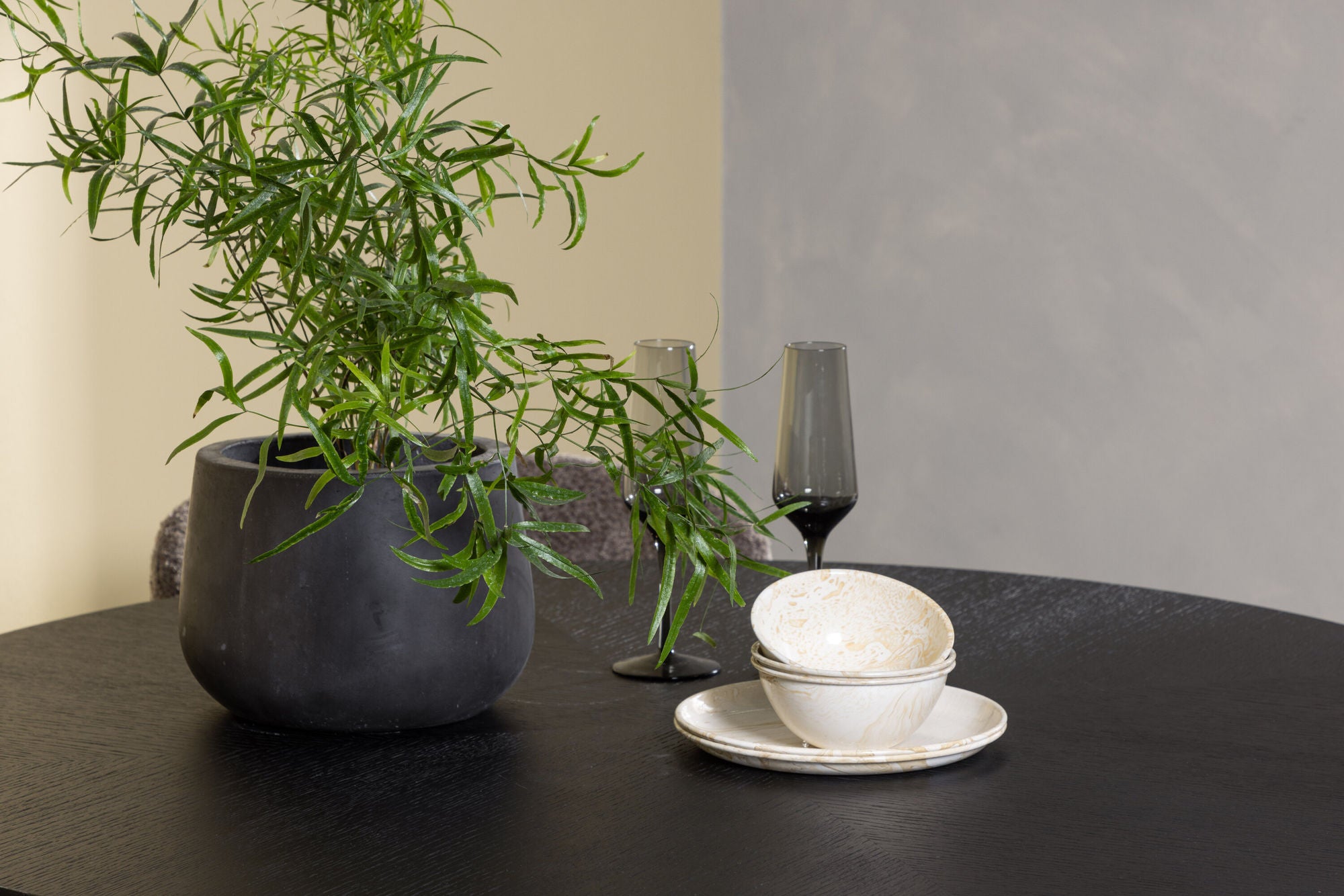 Venture Home Copenhagen spisebord - Black / Black Veneer +Modesto Spisebordsstol - Grey / Smoked Black Boucle _4