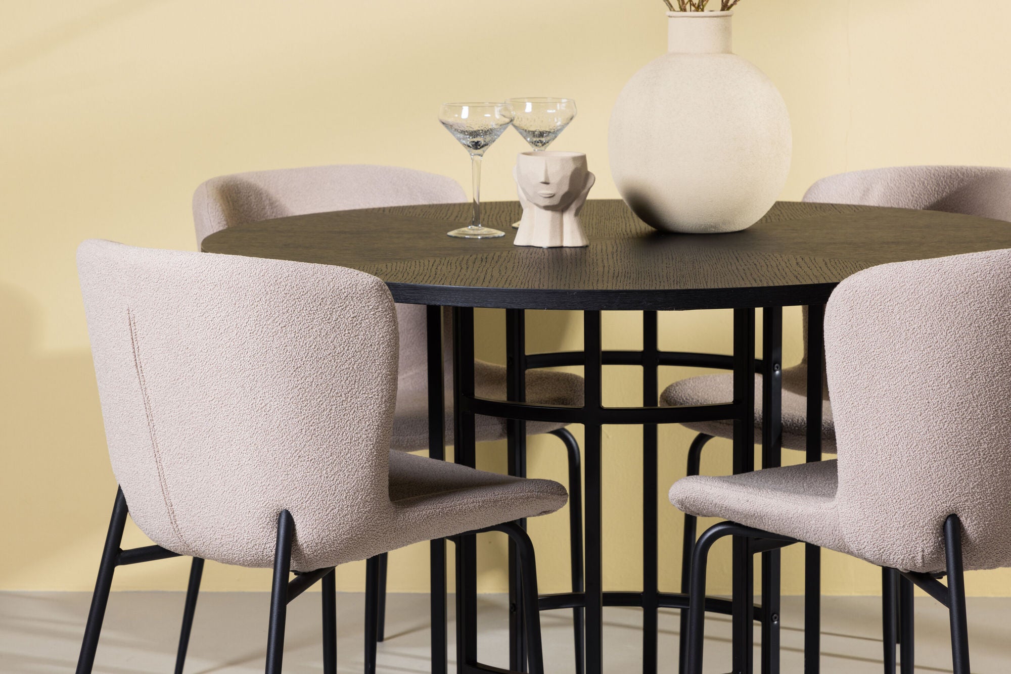 Venture Home Copenhagen spisebord - Black / Black Veneer +Modesto Spisebordsstol - Beige / Beige Boucle _4