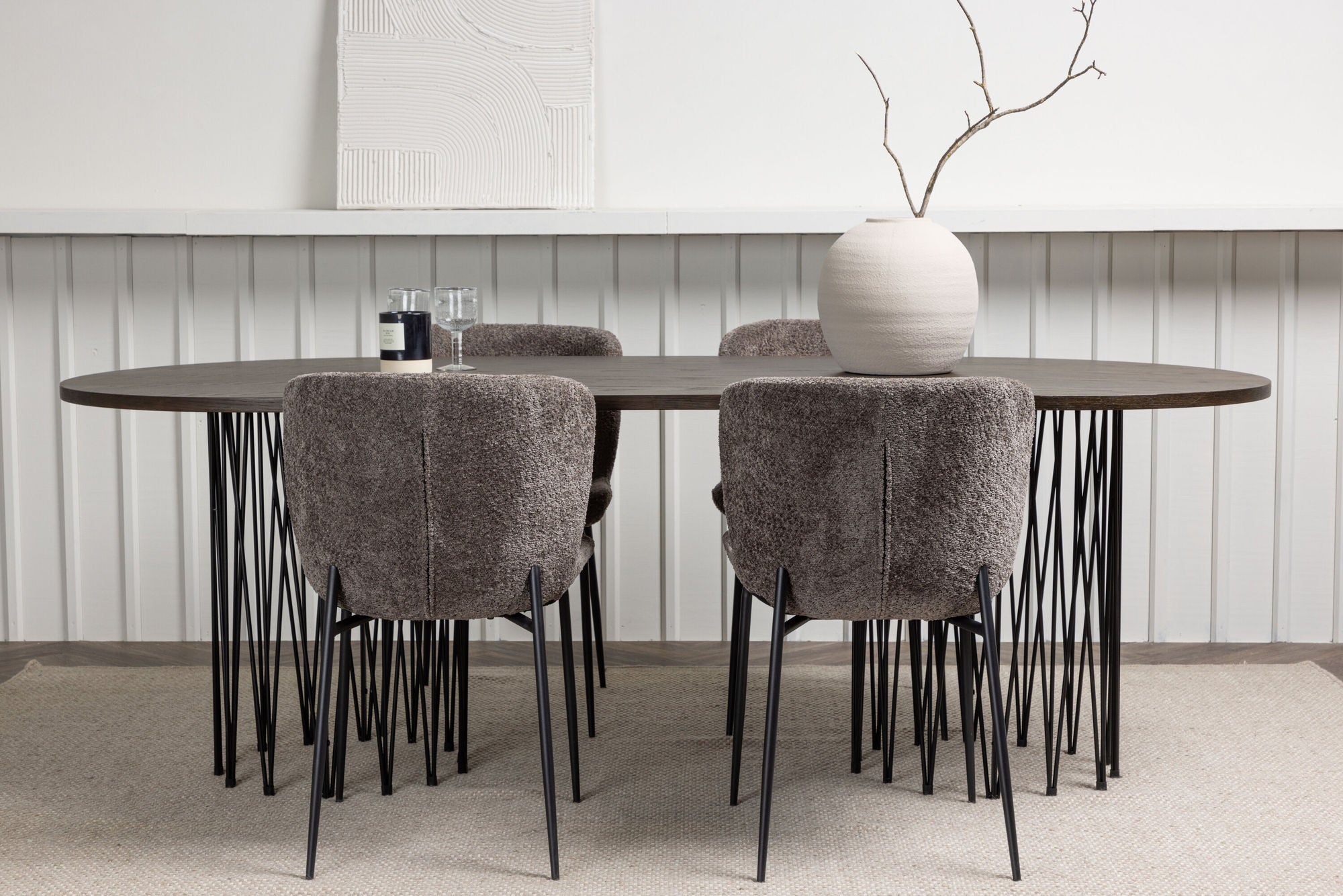 Venture Home Stone oval spisebord - Black / Mocca Veneer +Modesto Spisebordsstol - Grey / Smoked Black Boucle _4
