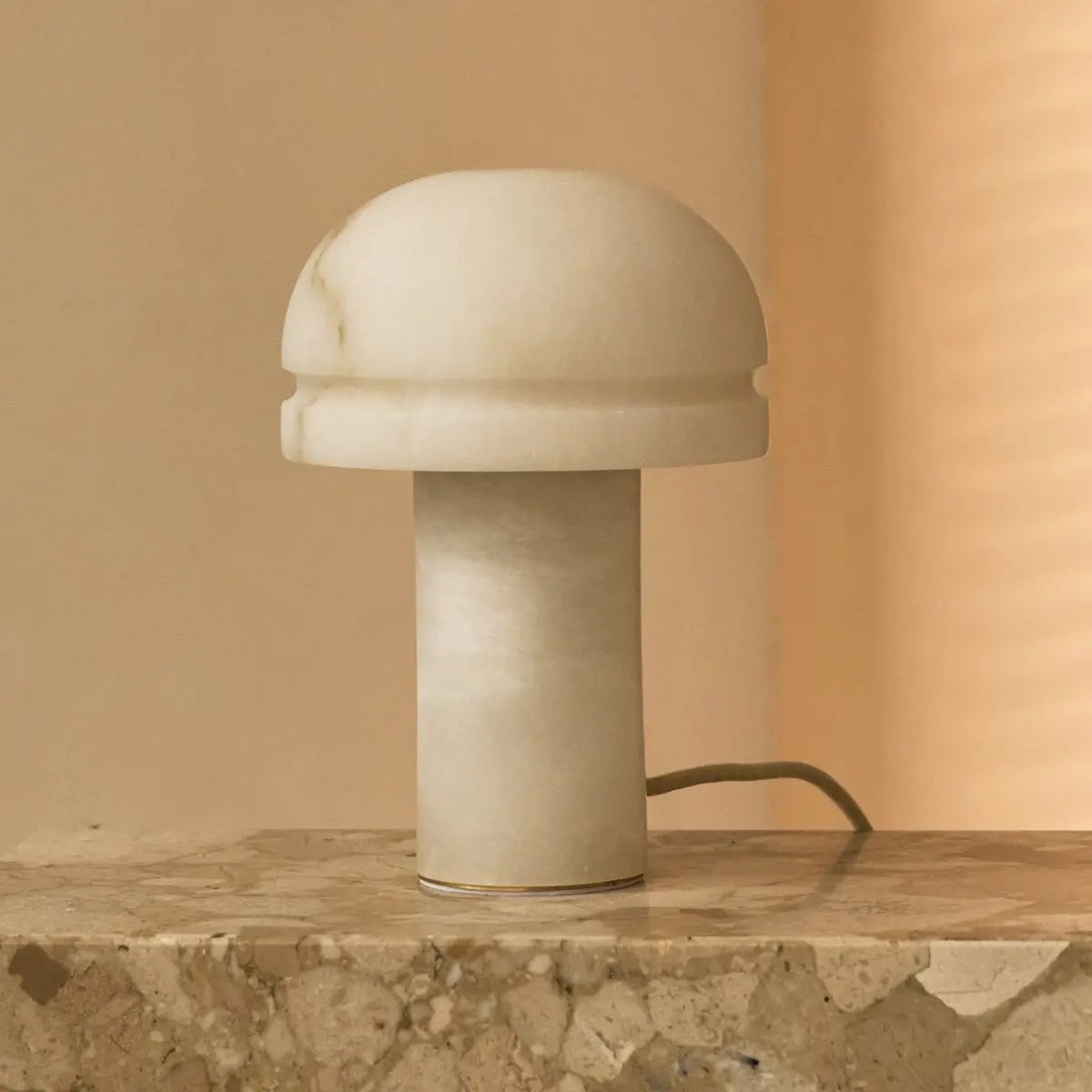 Leonardo Alabaster Bordlampe