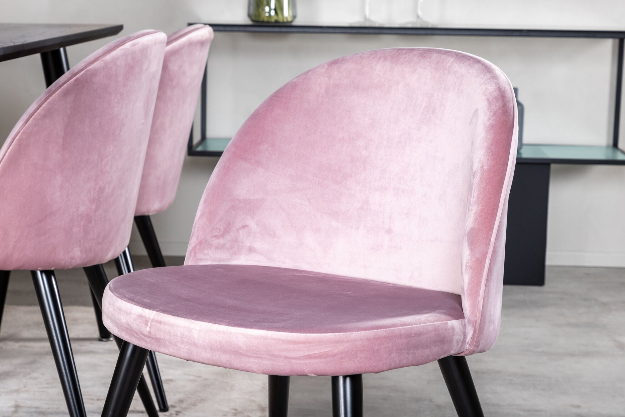 Venture Home Dipp spisebord - 180*90cm - Black Veneer / all black legs +Velvet Spisebordsstol - Pink / Black_6