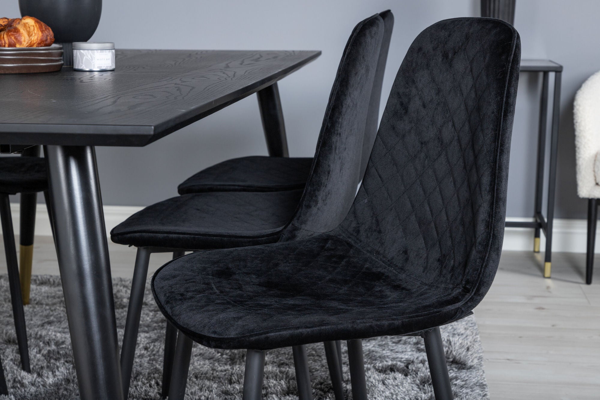 Venture Home Dipp spisebord - 180*90cm - Black / Black Brass+Polar Diamond Spisebordsstol - Black Legs - Black Velvet_6