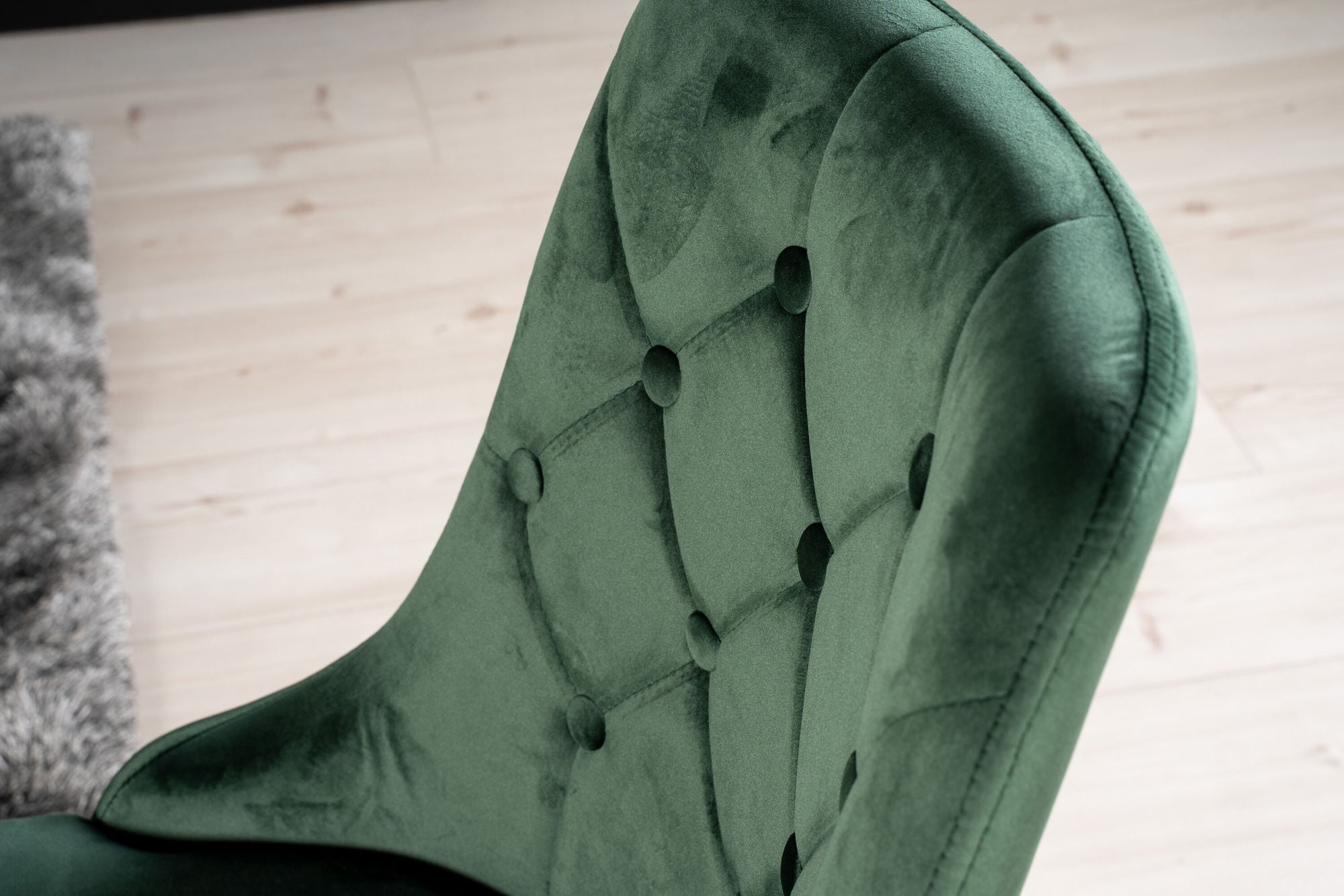 Venture Home Dipp spisebord - 180*90cm - Black Veneer / black legs w brass dipp +Velvet Lyx Matstol - Matt Mässing / Mossgrön Sammet_6