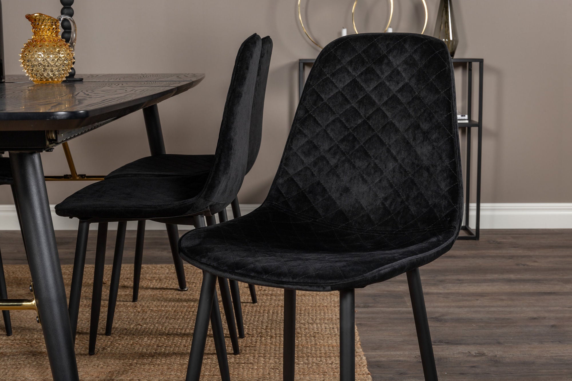 Venture Home Gold Extention bord - 180/220*85*H76 Black Veneer - Black legs - Brass details+Polar Diamond Spisebordsstol - Black Legs - Black Velvet_6