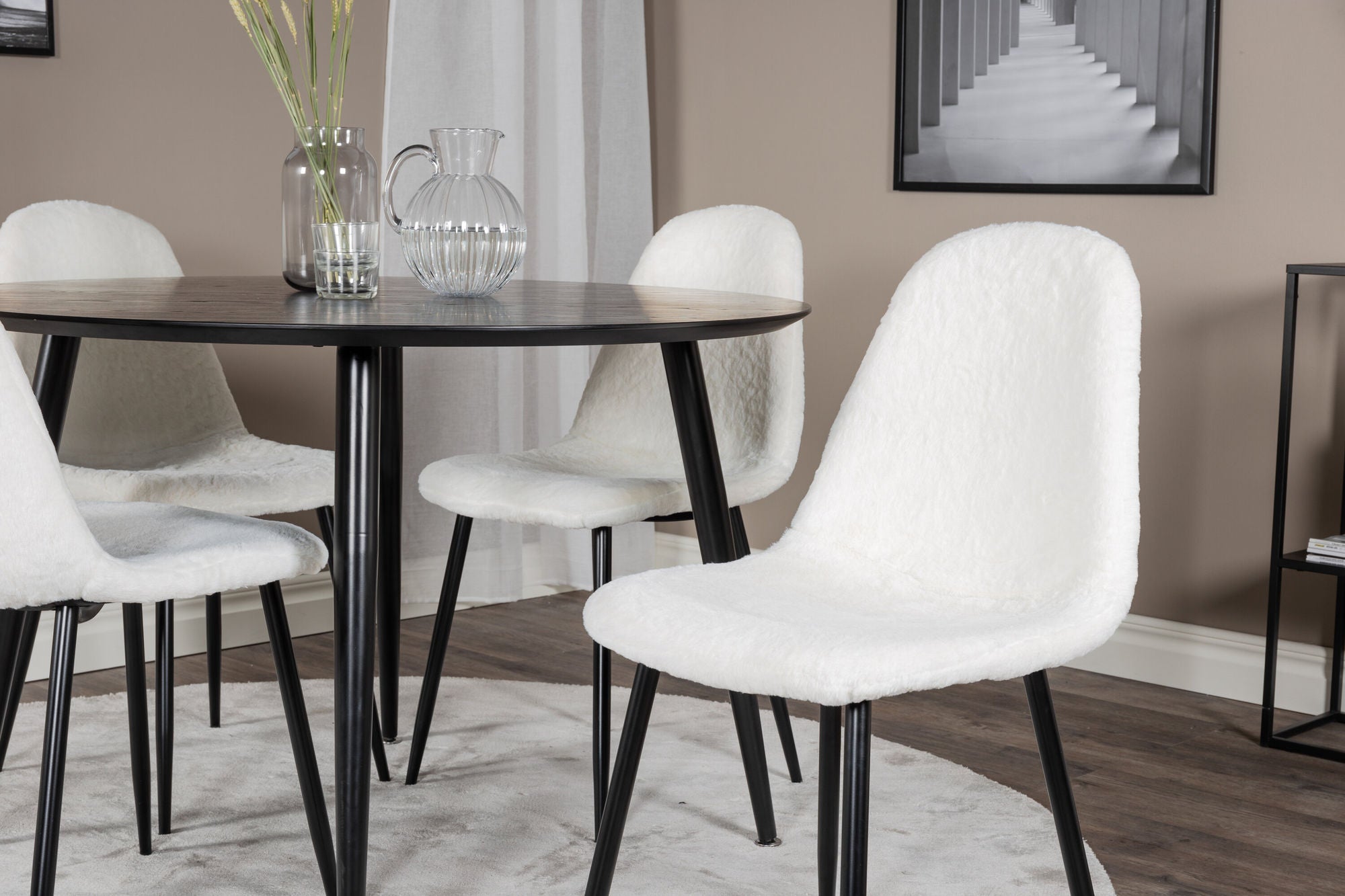 Venture Home Dipp spisebord - 115cm - Black Veneer / All black legs +Polar Fluff Dining C