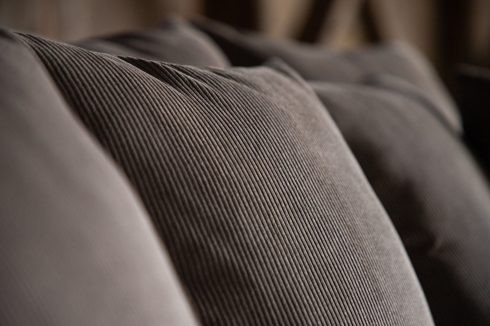 Vind Gillholmen Sofa - Brown / Manchester